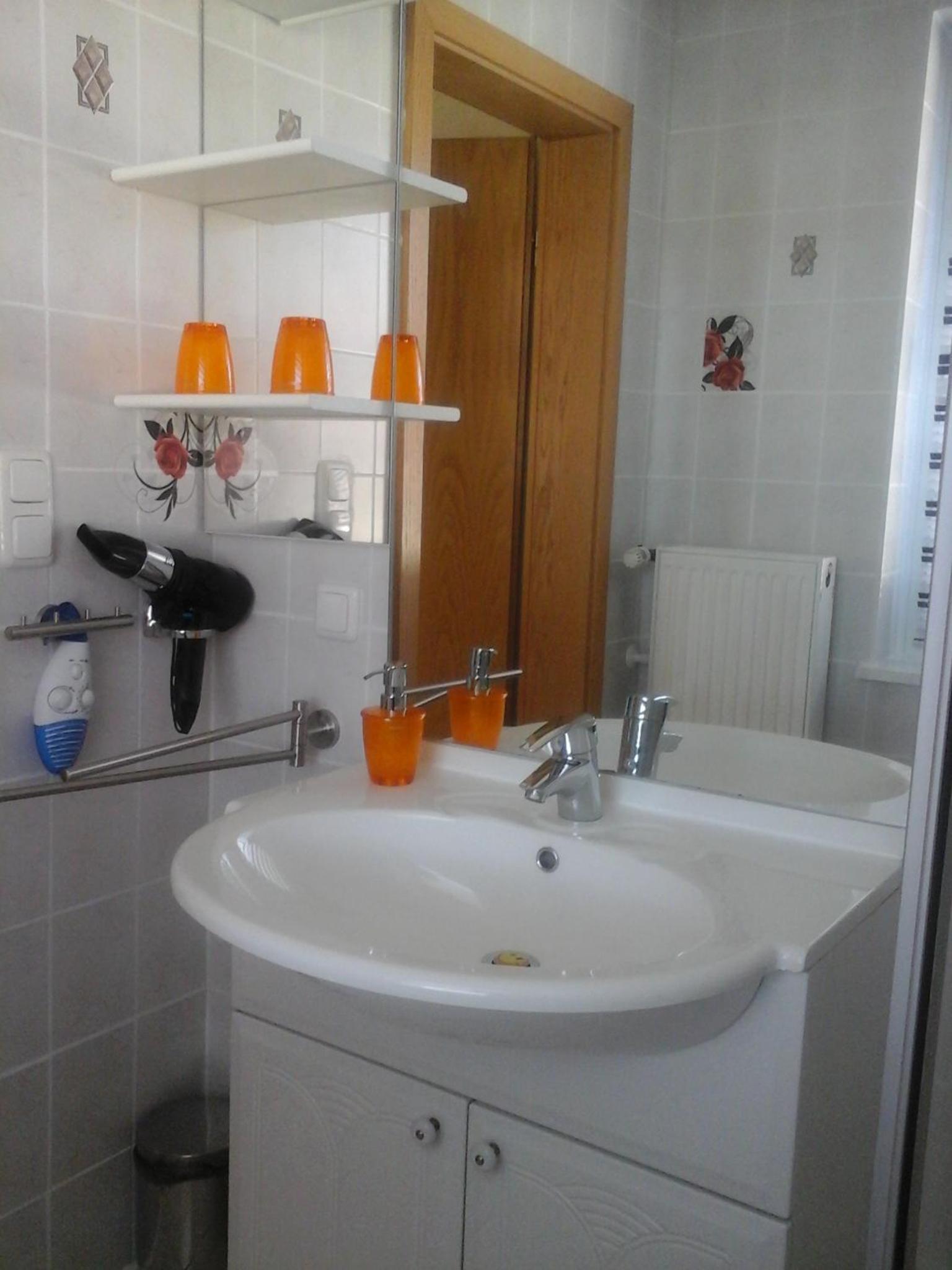 Photo 48