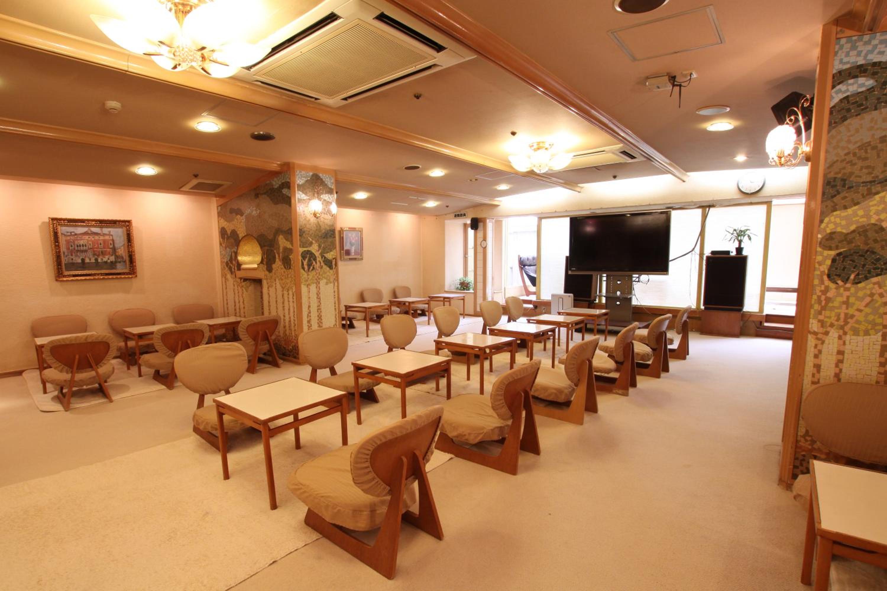 meeting & event spaces