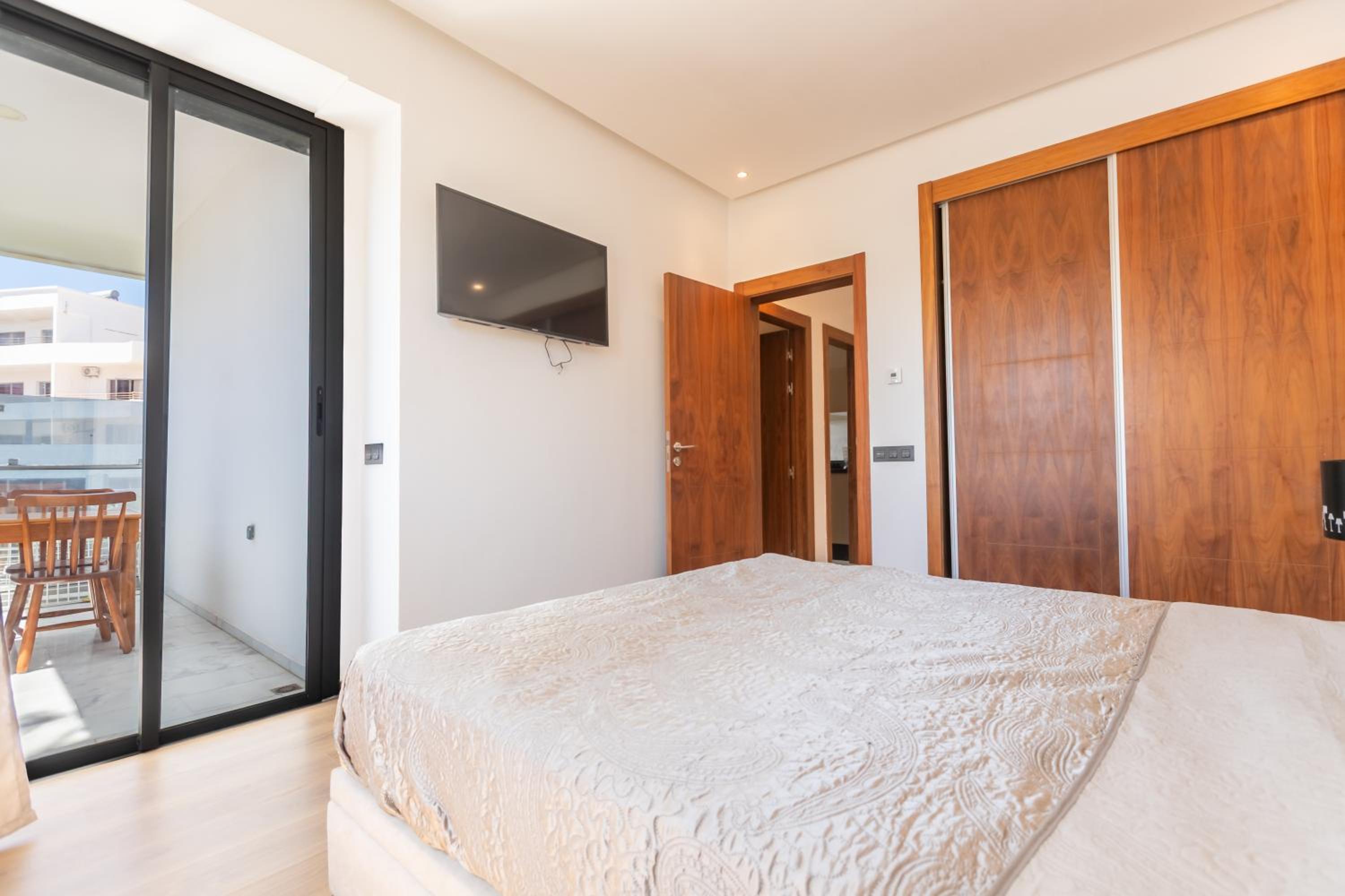 Appartement luxe 2 Piscines 300 m de la plage SONABA Founty Agadir