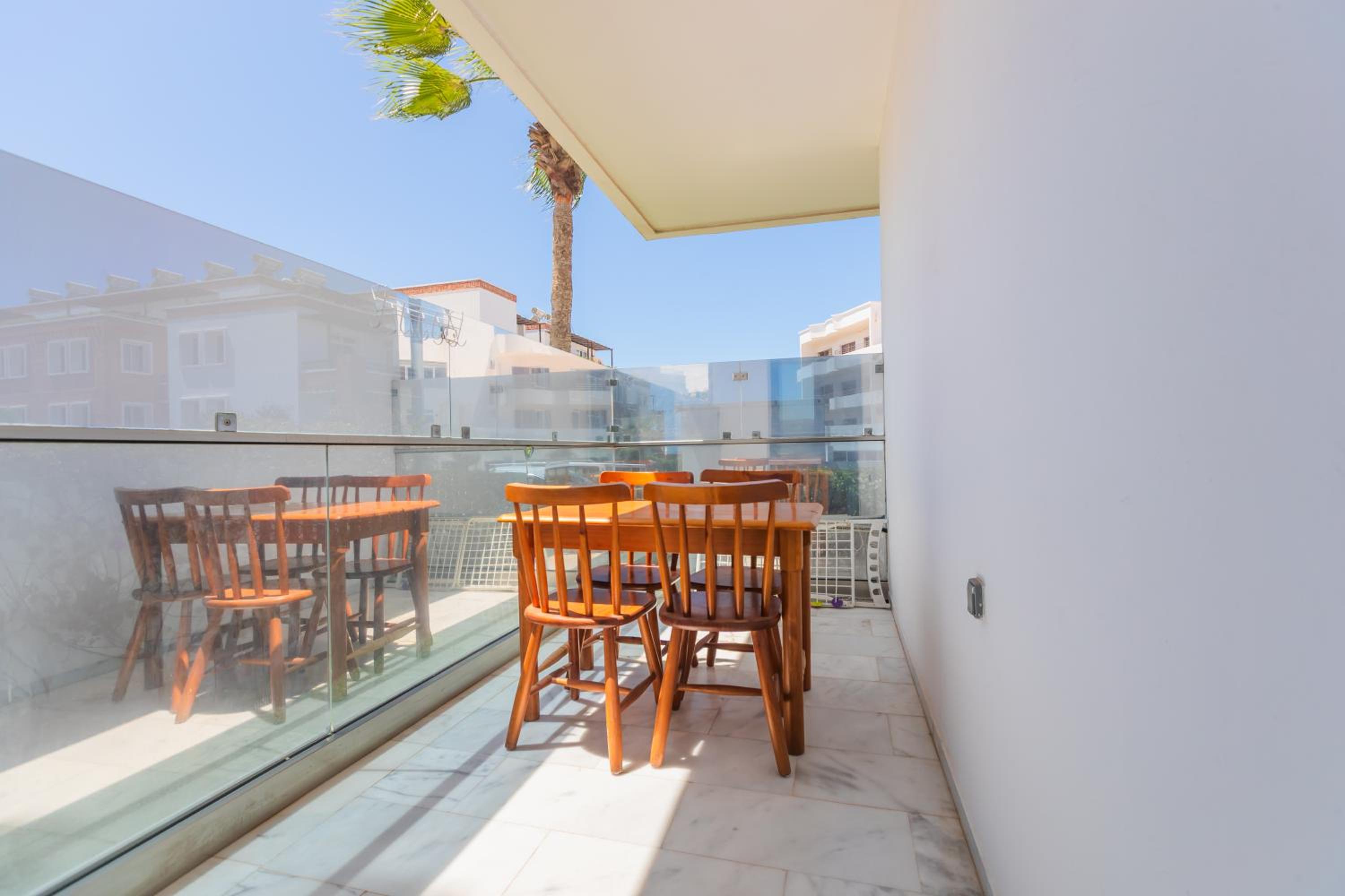 Appartement luxe 2 Piscines 300 m de la plage SONABA Founty Agadir