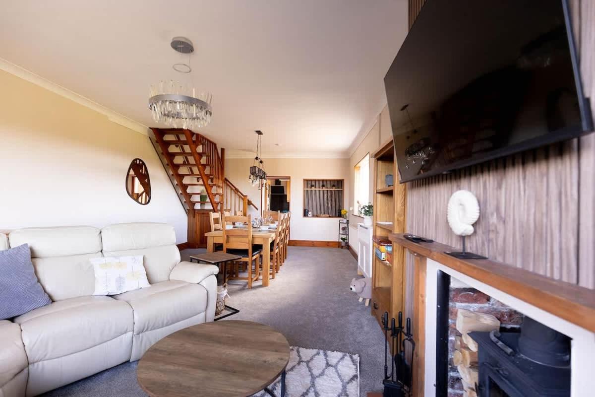 Spacious 4-Bed Lake District Getaway for Groups
