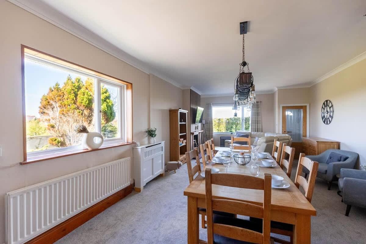 Spacious 4-Bed Lake District Getaway for Groups
