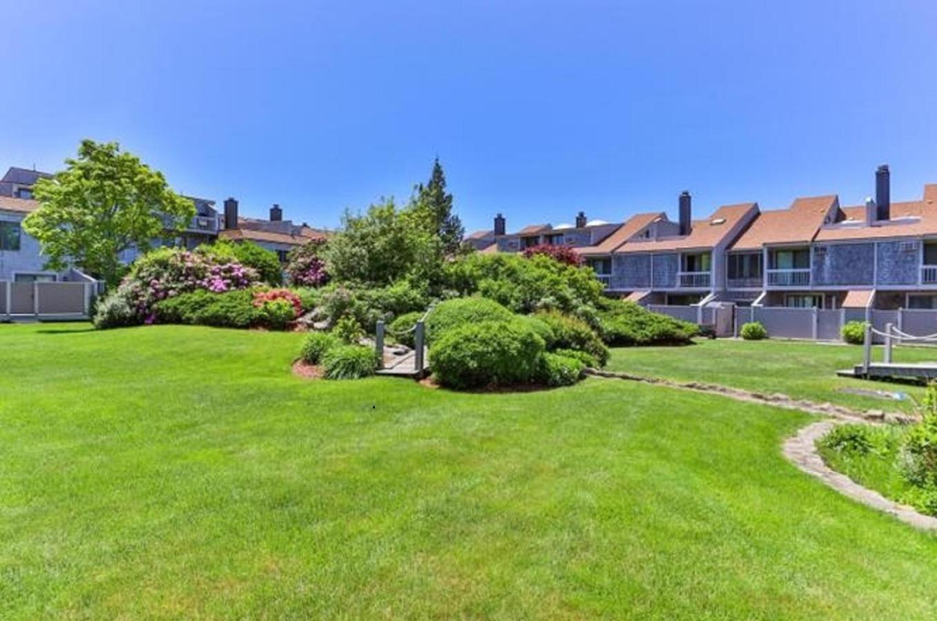Spacious Oceanfront 3BR Condo with Private Beach in Ideal Hyannis Location