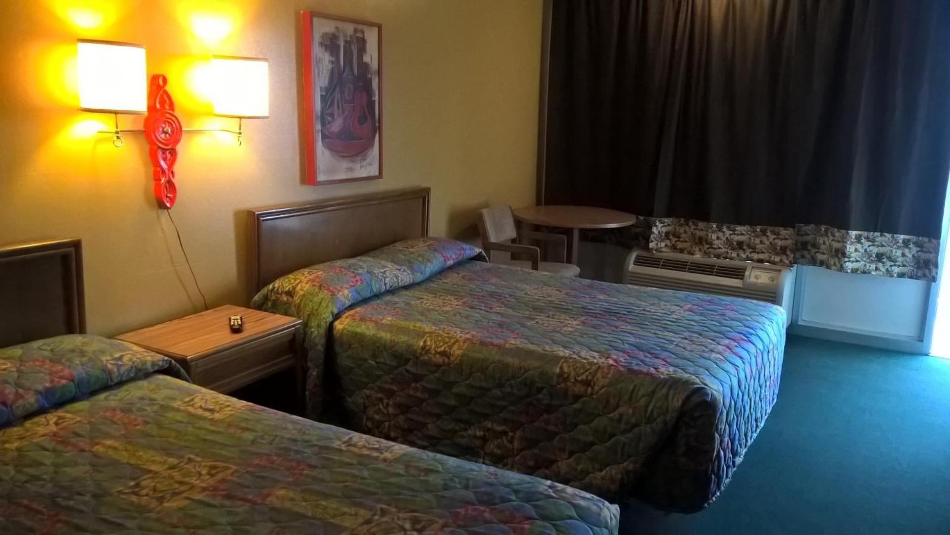 Dogwood Motel