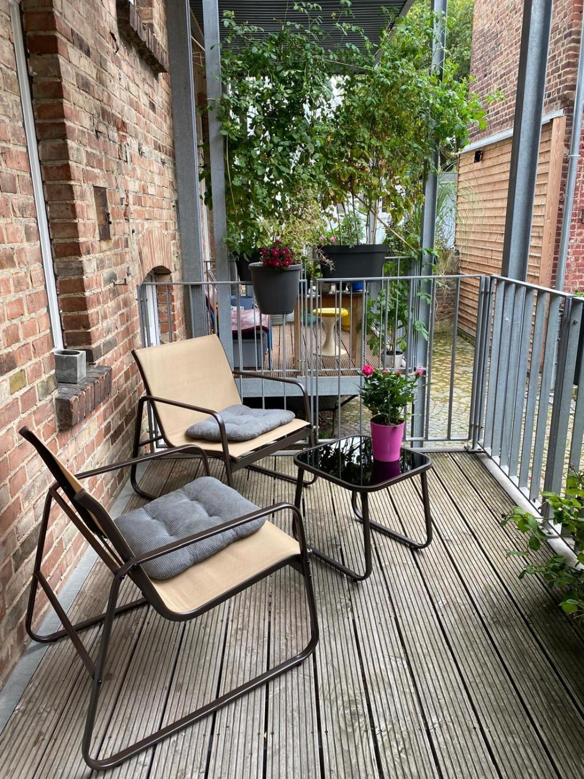 1-Zimmer-Apartment mit Balkon nähe ICE-Bahnhof