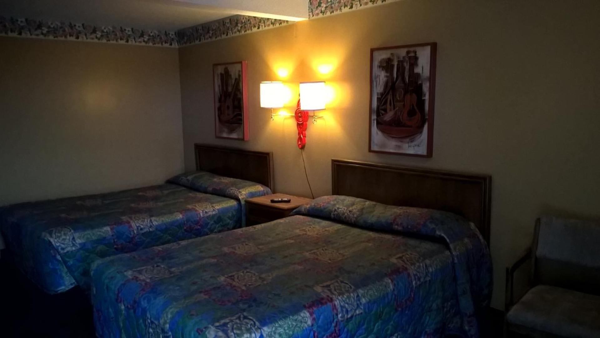 Dogwood Motel