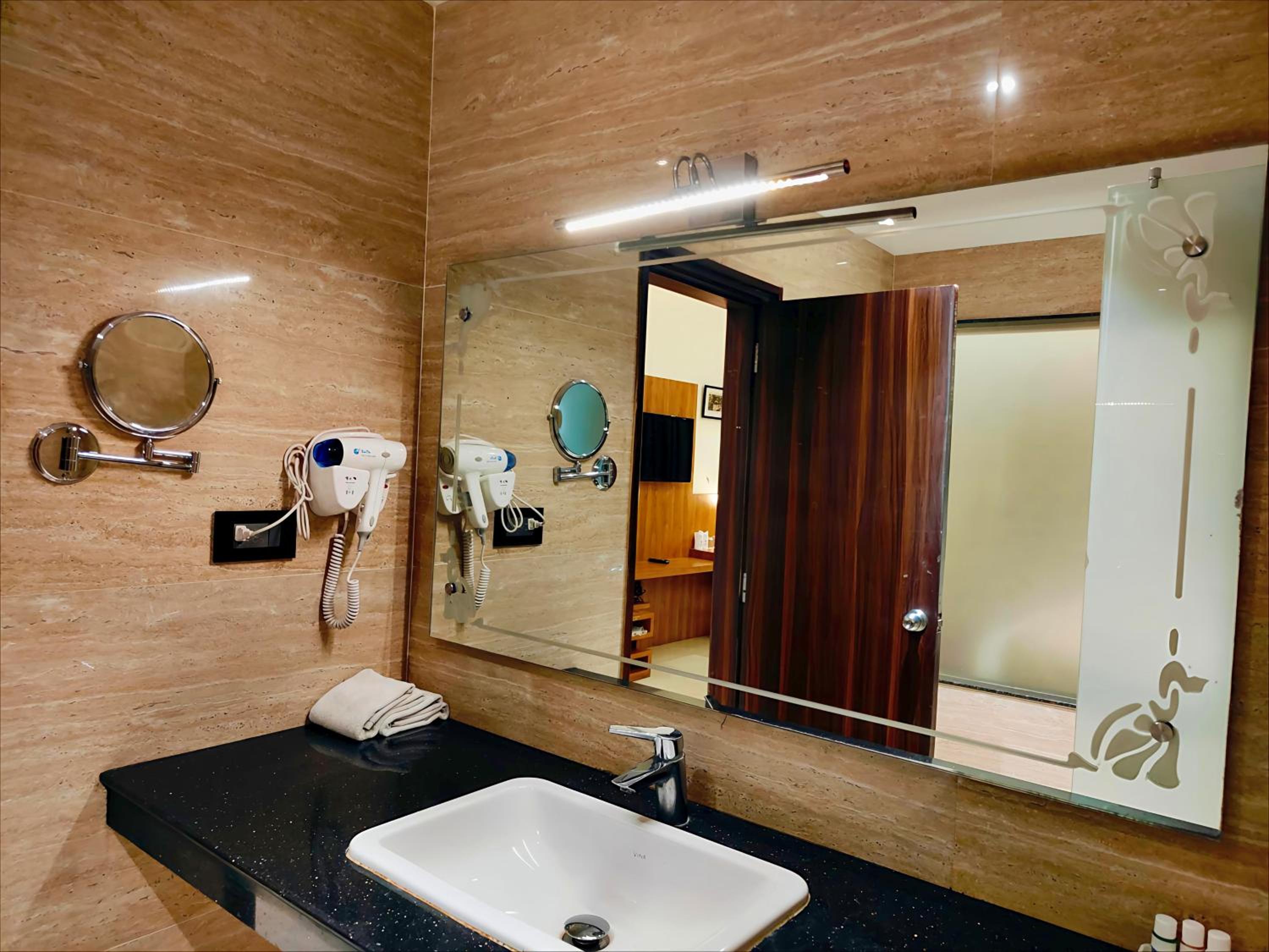 Mayur Hotel & Resort, photo 37
