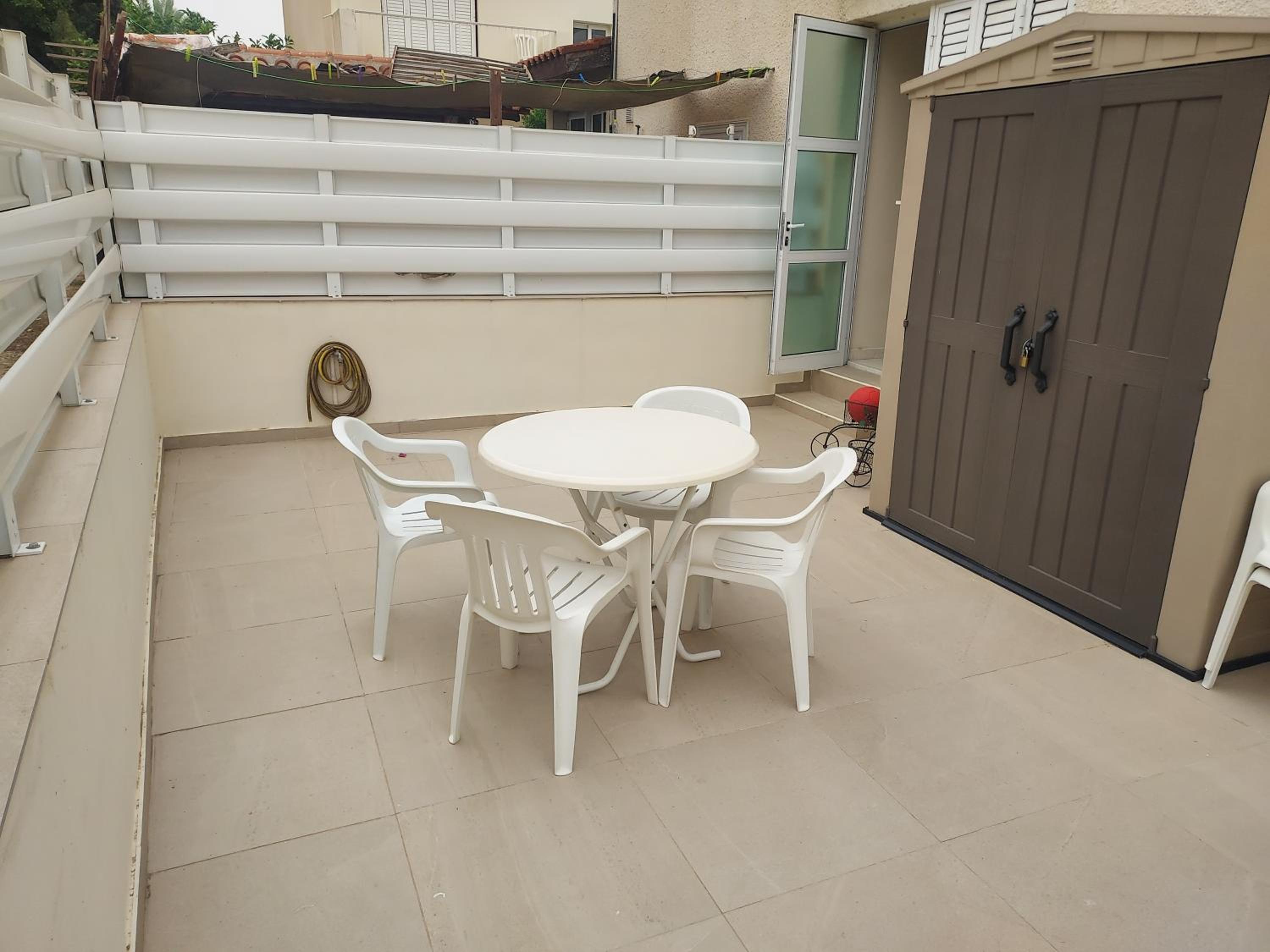 Sea Breeze Maisonette