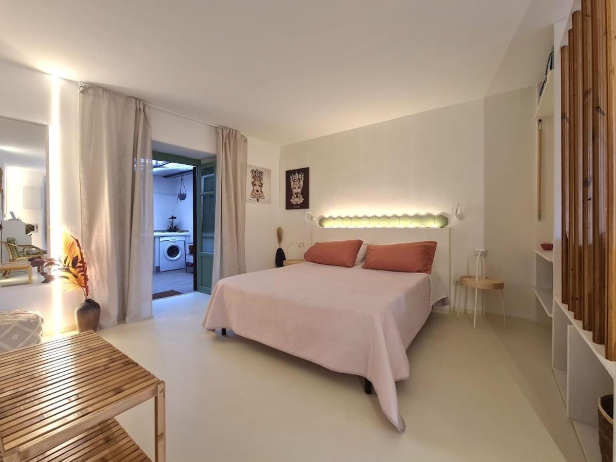 Casa Themis al mercato del Capo