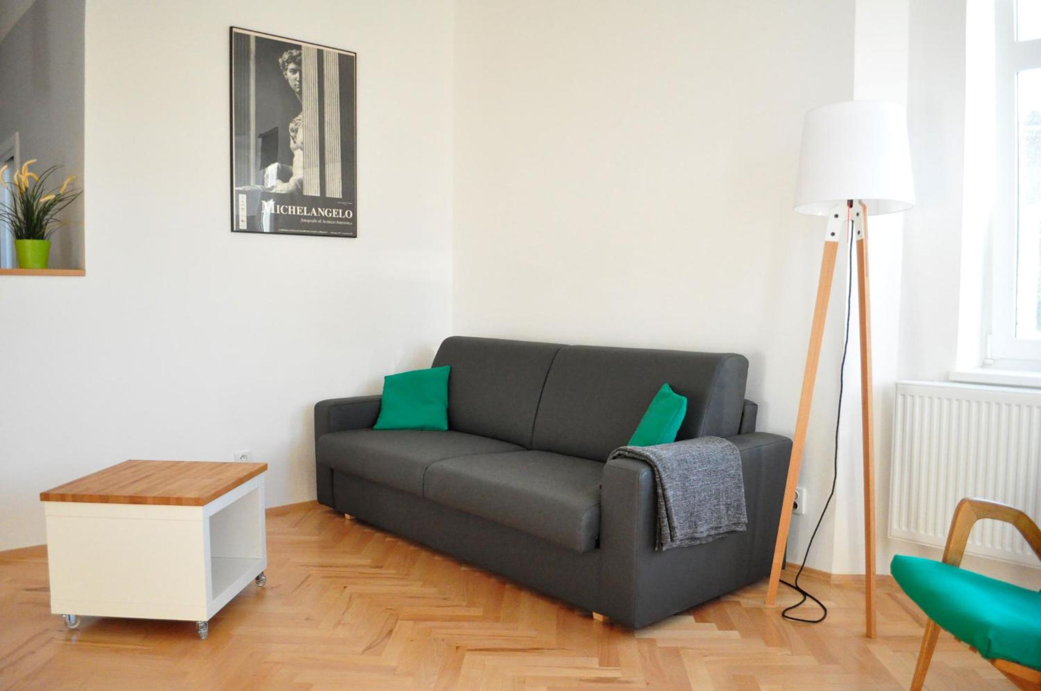 Central-Modern-Apartment