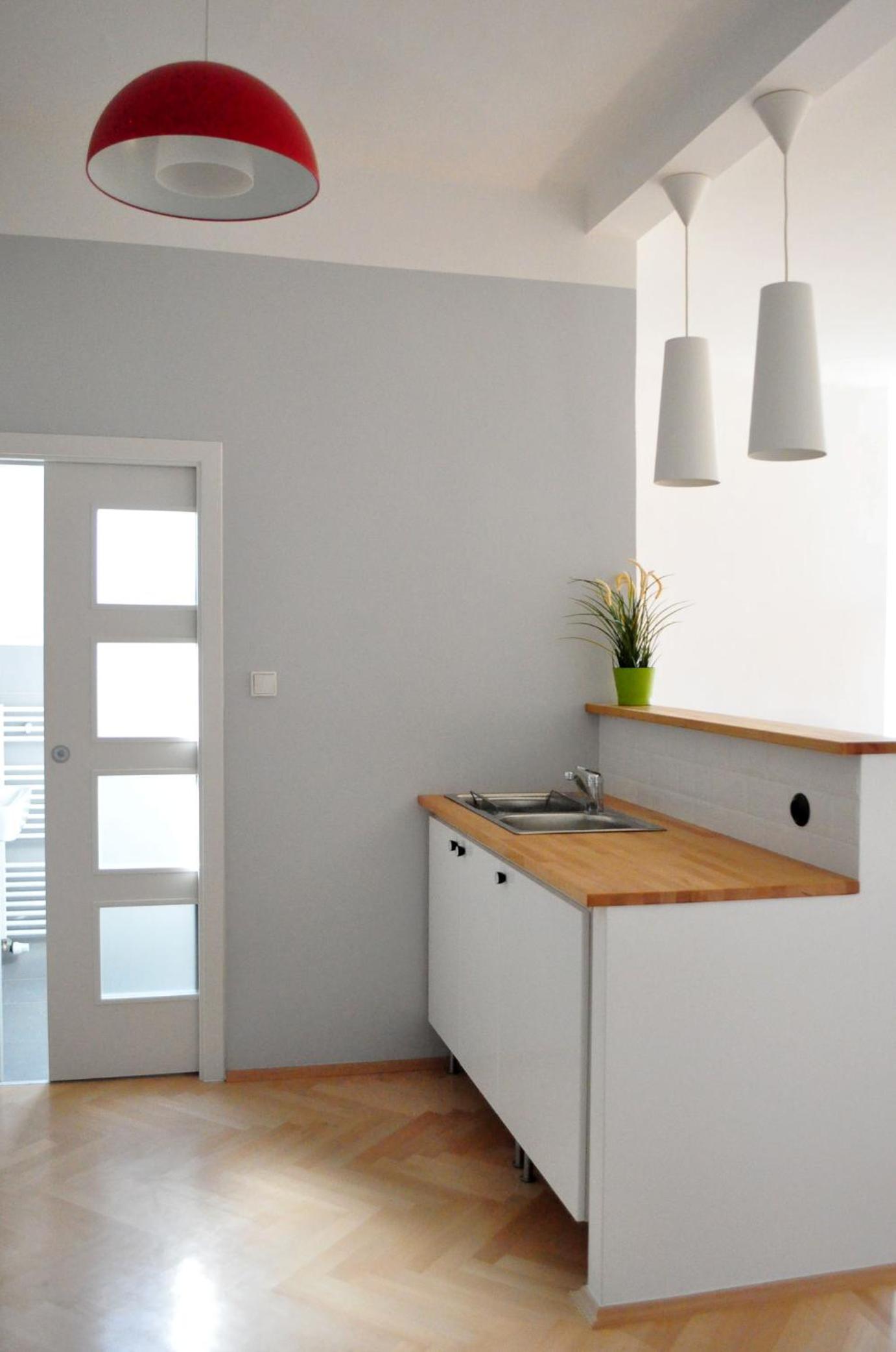 Central-Modern-Apartment