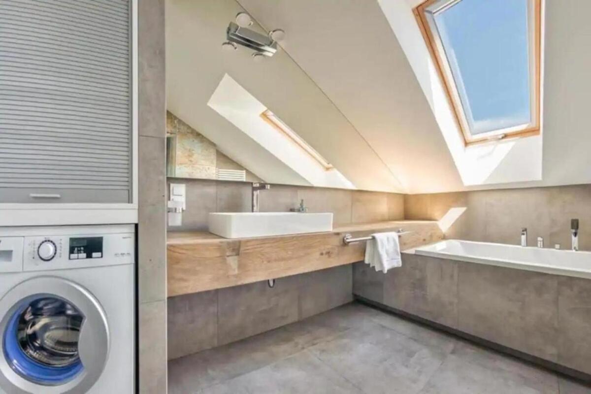 Close-Urban Chic - Great Location - Swietej Barbary