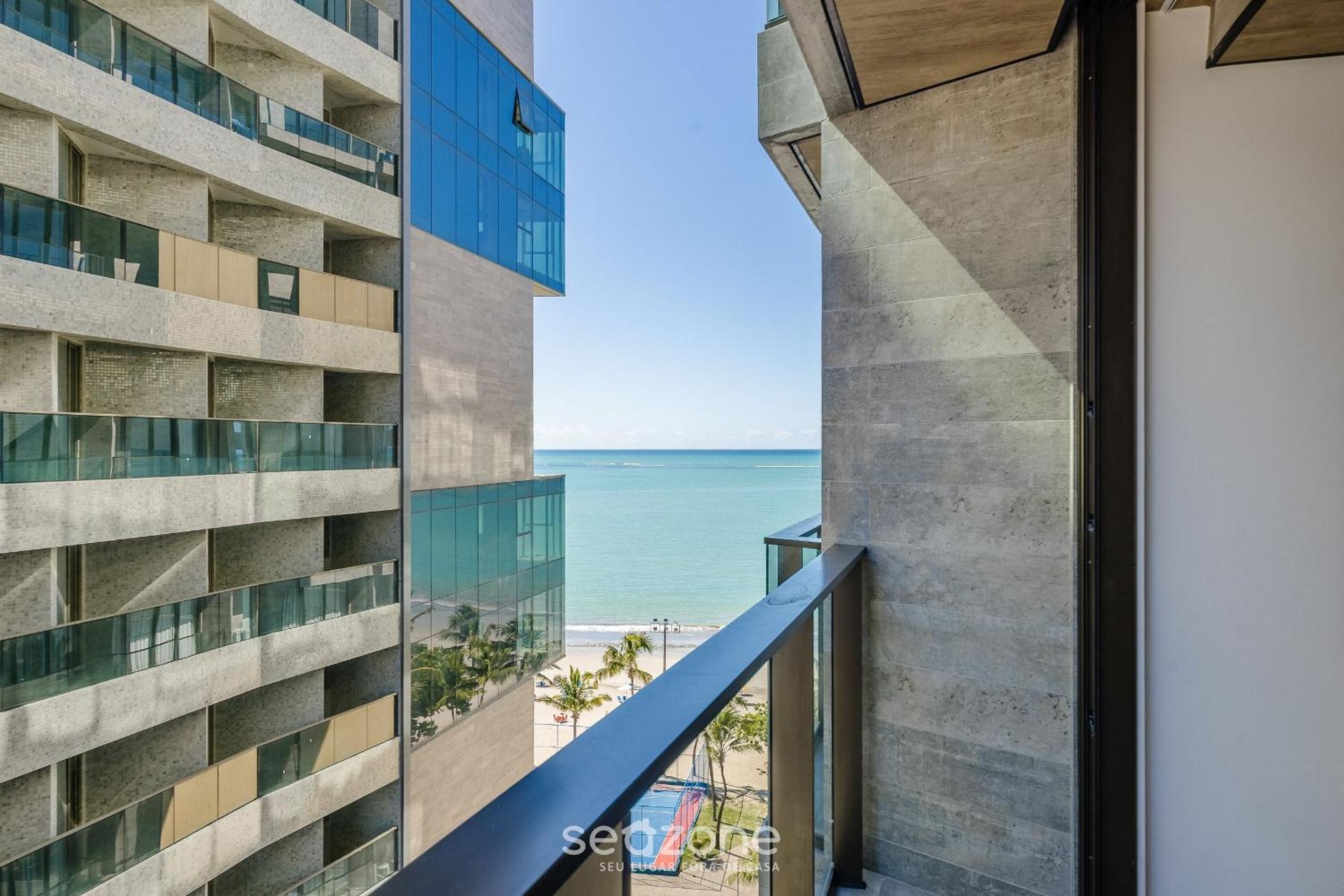 NWTs - Studios in Building with Sea View