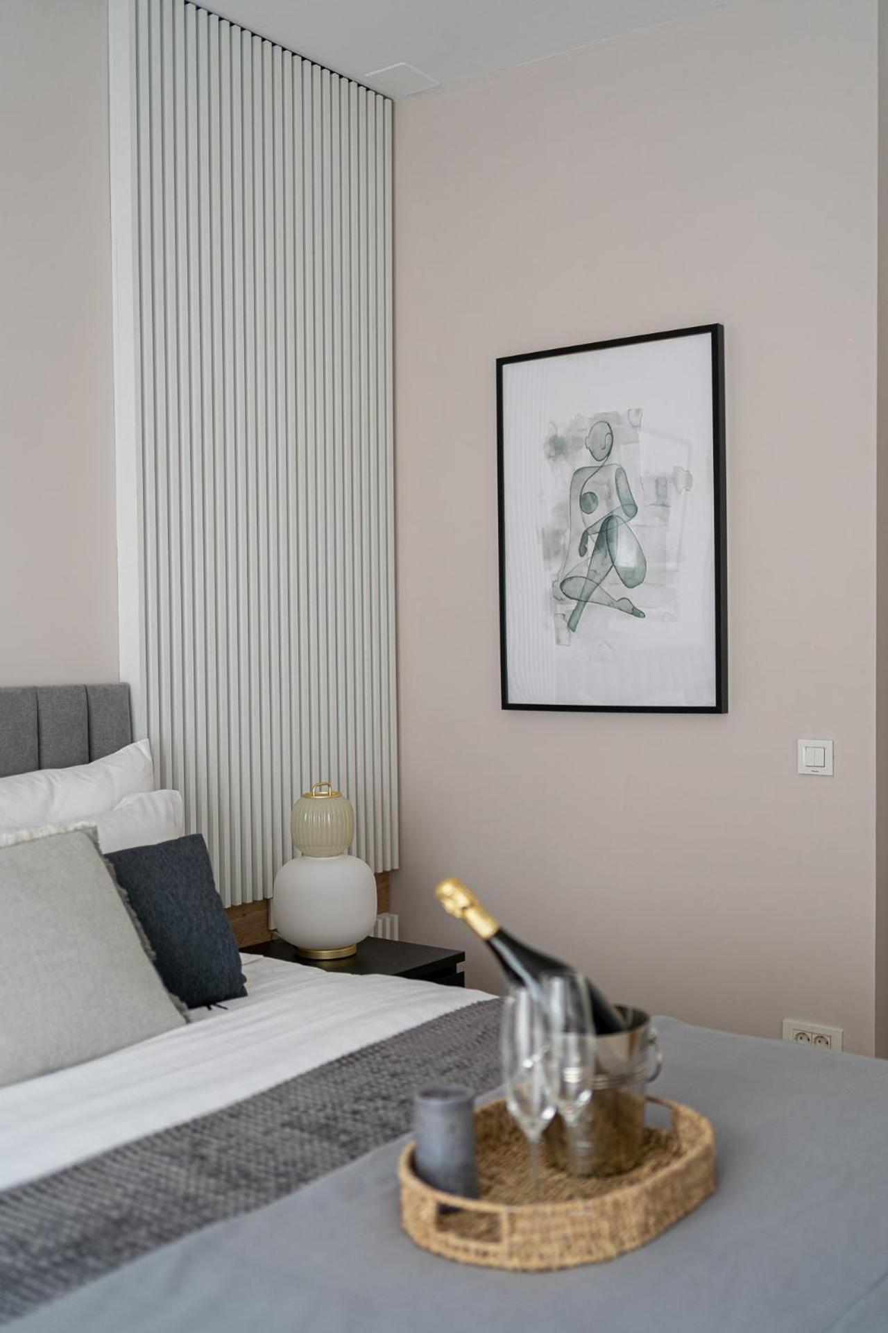 Urban 1BR Loft Residences - Modern Comfort in Bucharest Center