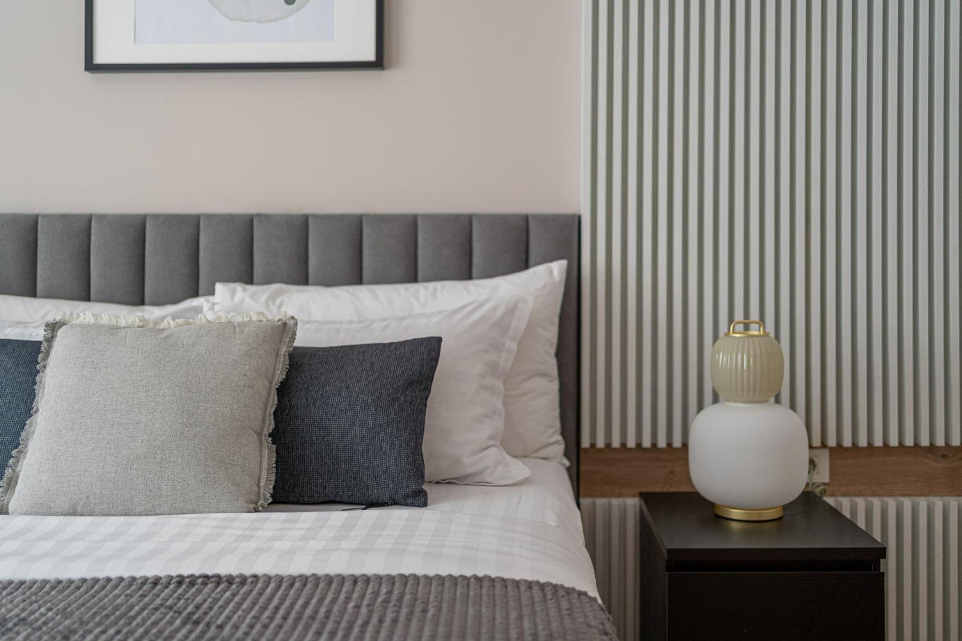 Urban 1BR Loft Residences - Modern Comfort in Bucharest Center