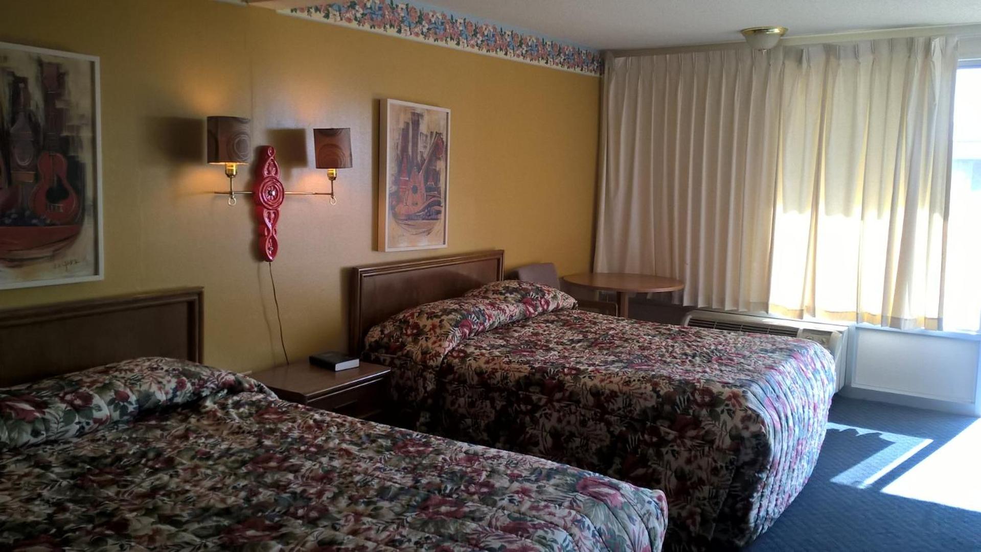 Dogwood Motel