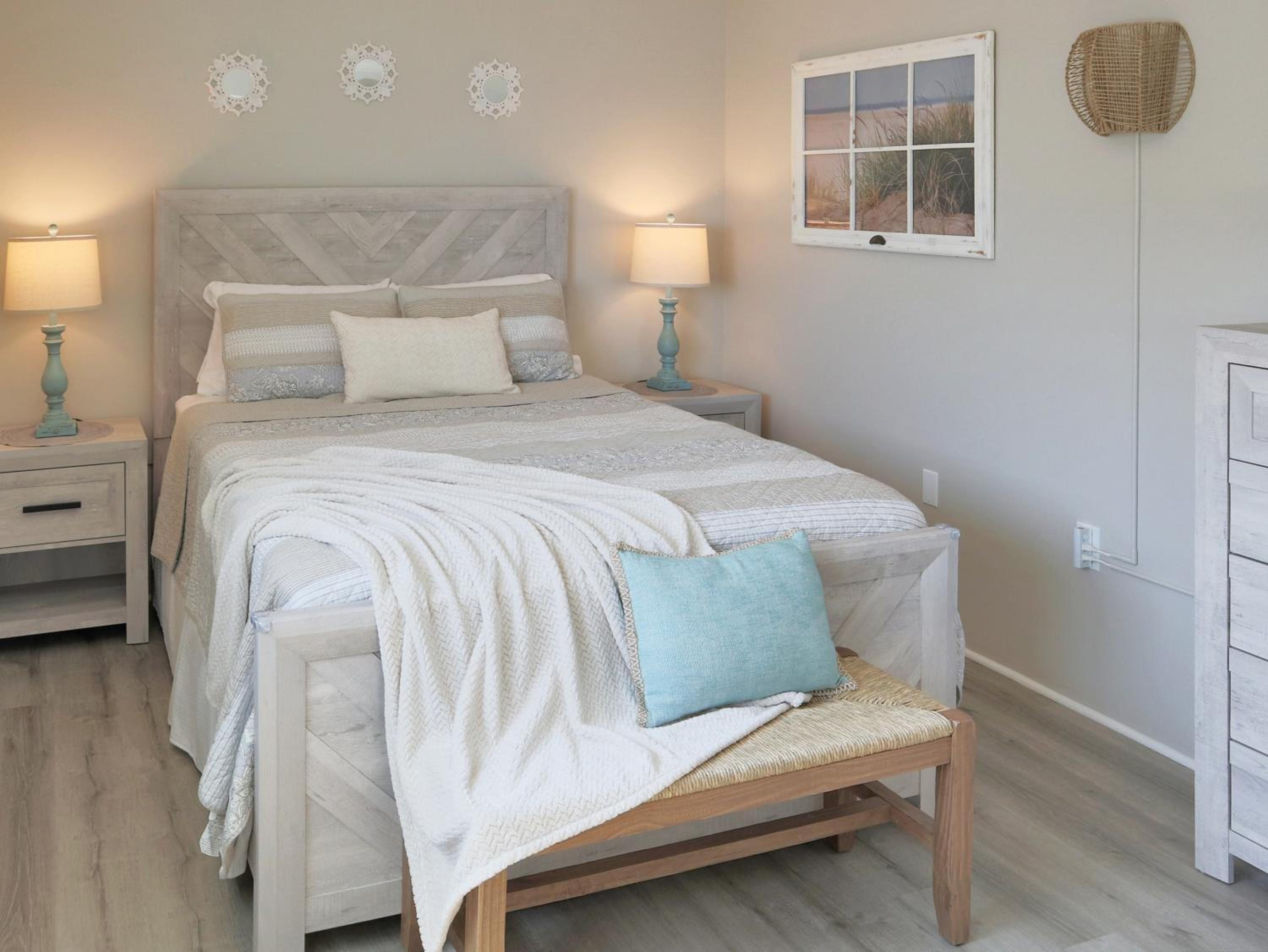 BeachBox III - The One with Unreal Beach Views - Couple's Getaway - Worcester House 401