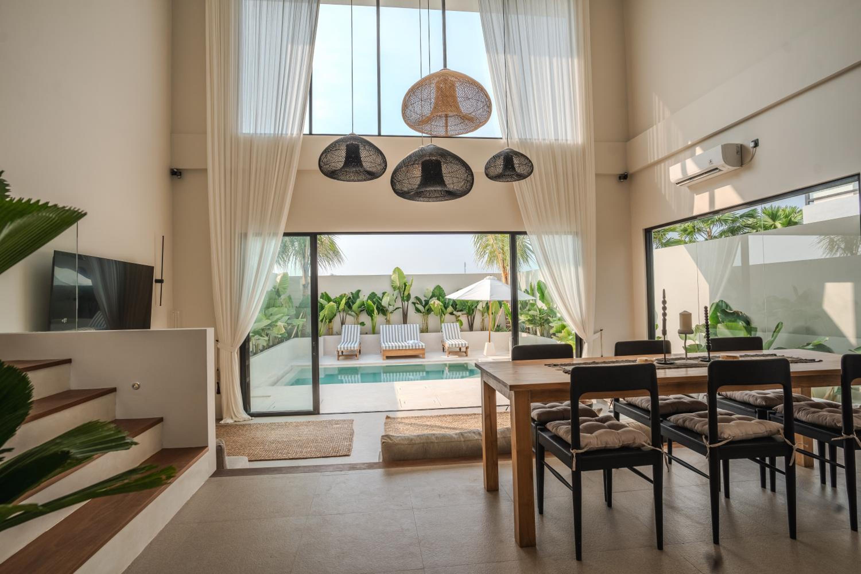 Kedungu Palm 1 - 3BR Villa in Kedungu