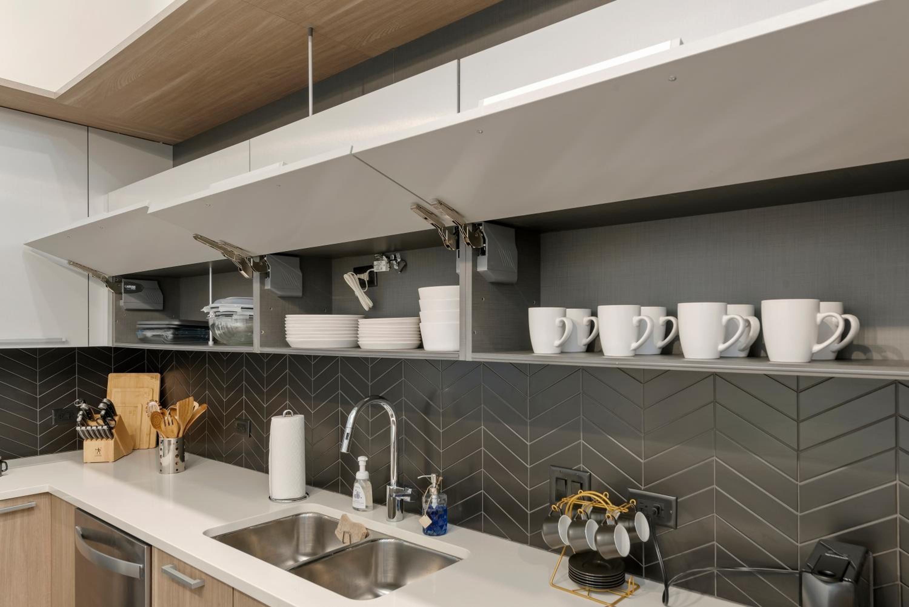 Experience Downtown Chicago at Millennium - Luxury Apartments in The Loop
