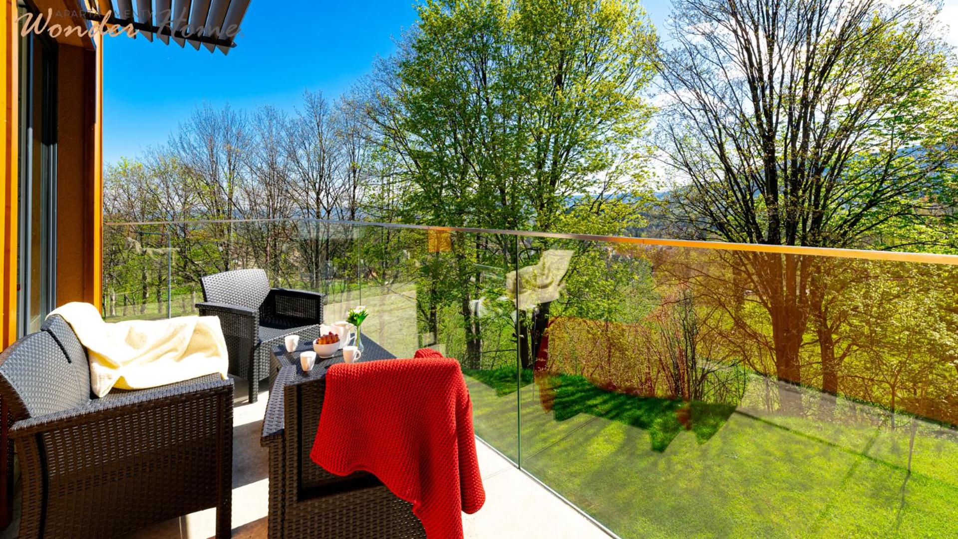 Wonder Home Myśliwska - Domki przy stoku Karpatka - na terenie kompleksu plac zabaw, zewnętrzna siłownia i sklep