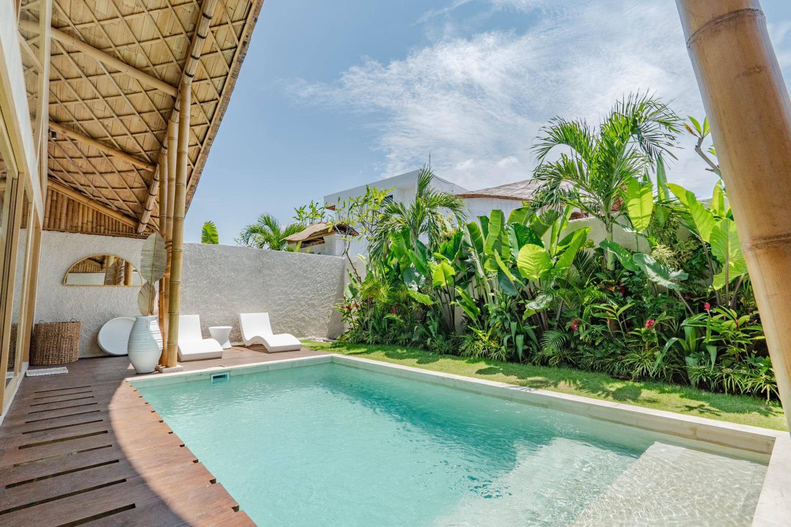 Villa Pelangi - 2BR Villa near Canggu