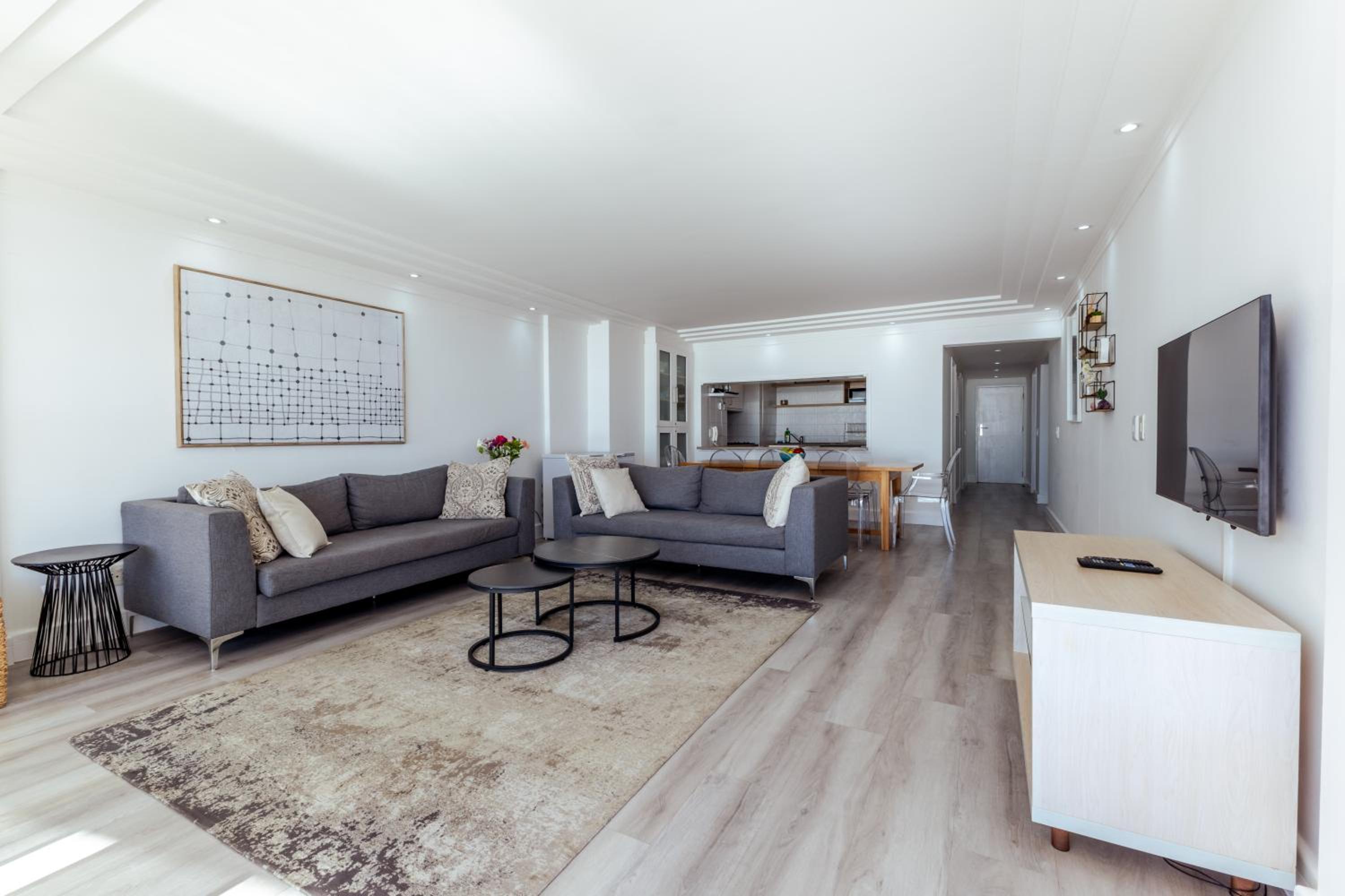 Bantry Place Beach Apartment