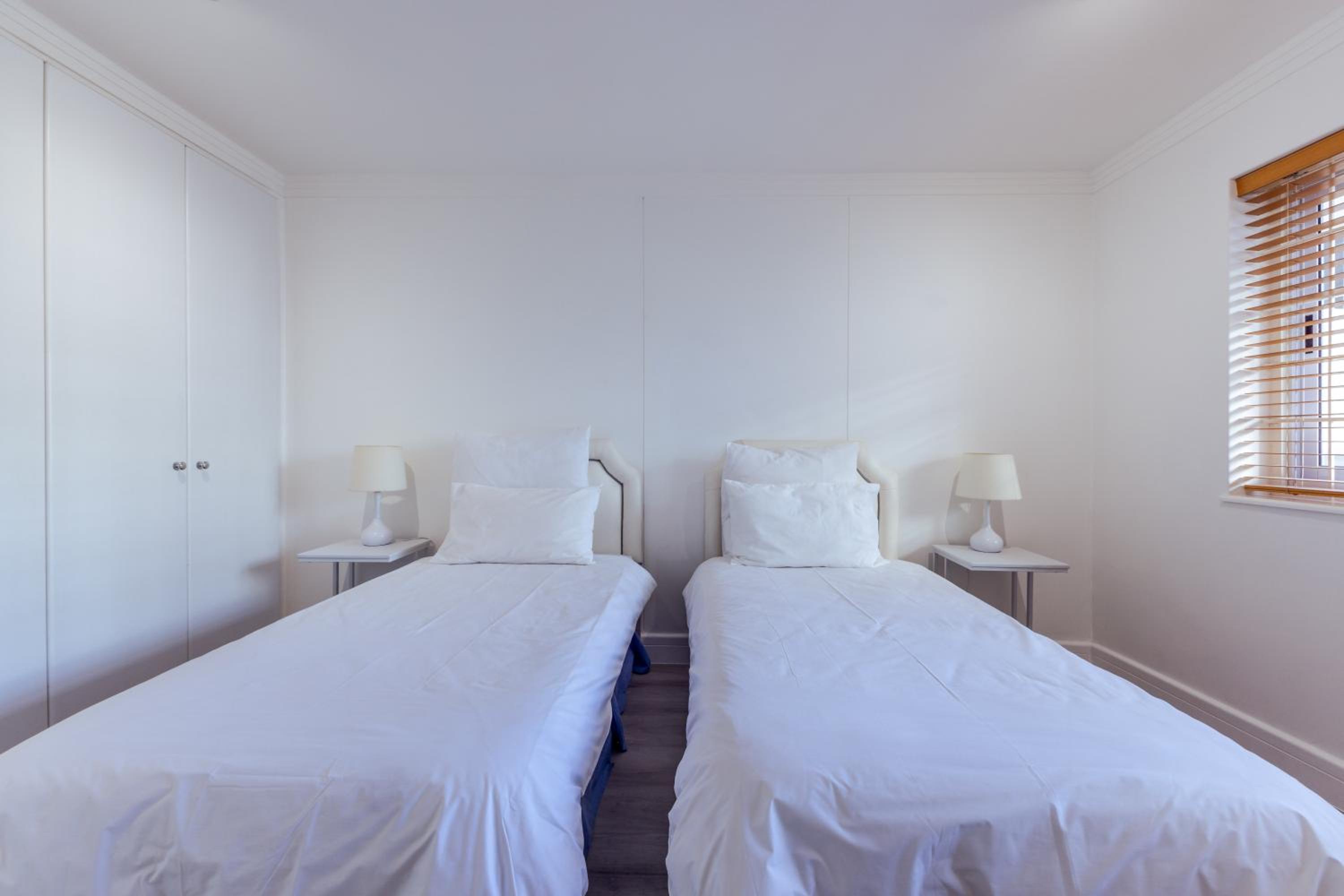 Bantry Place Beach Apartment