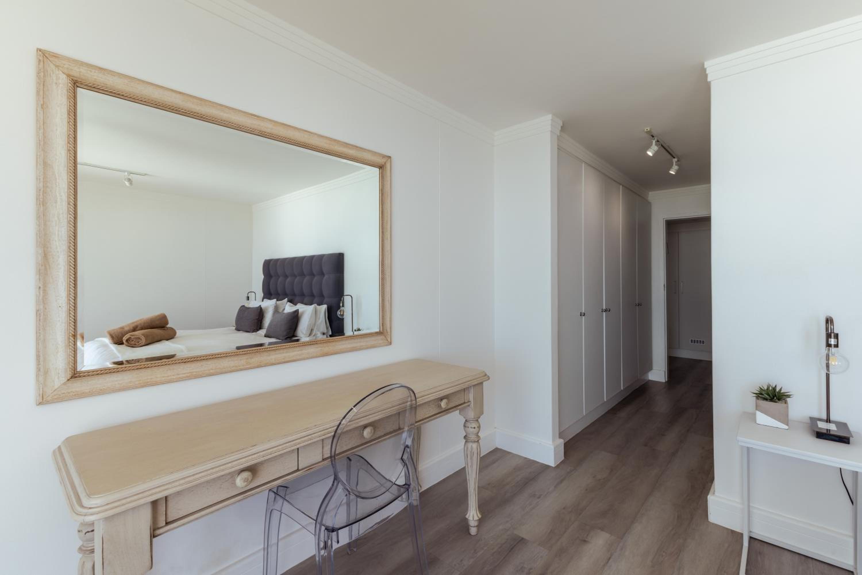 Bantry Place Beach Apartment