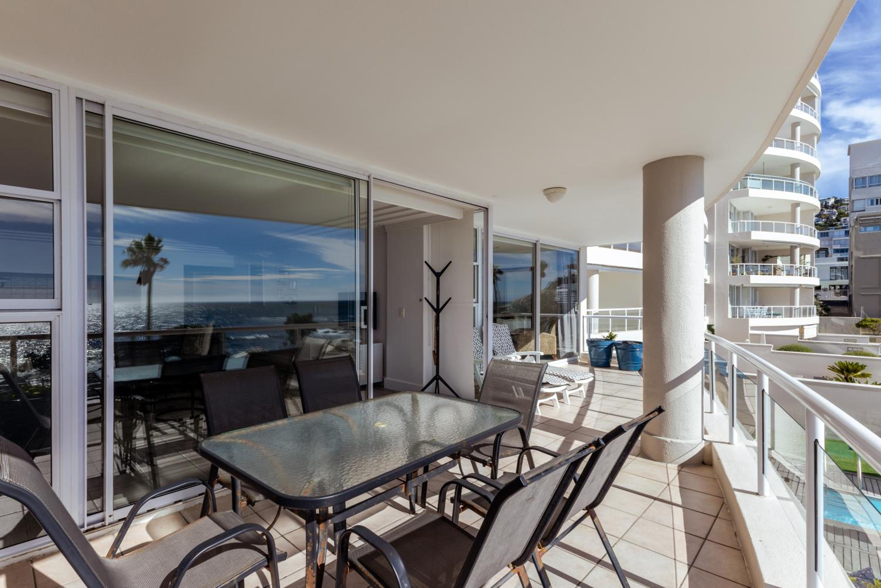 Bantry Place Beach Apartment