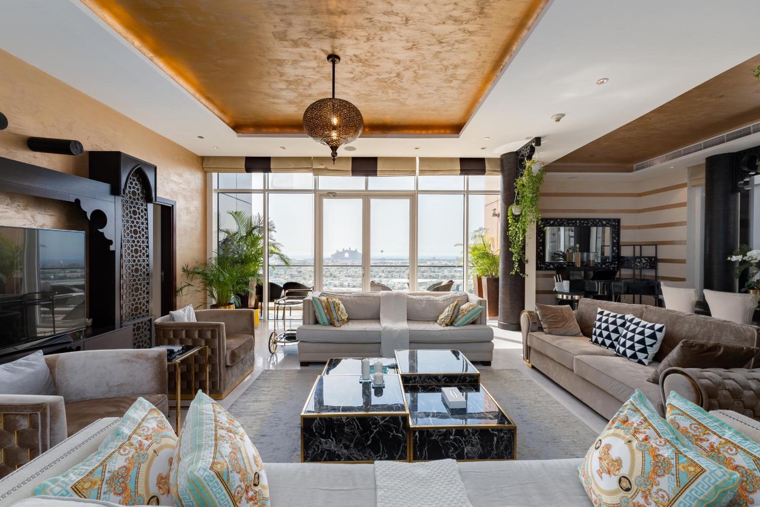 Tiara Residences, Palm Jumeirah Dubai - Mint Stay