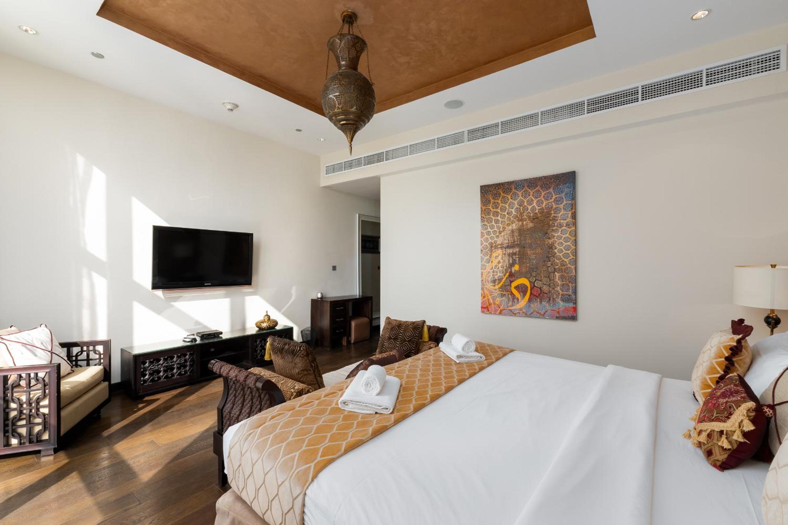 Tiara Residences, Palm Jumeirah Dubai - Mint Stay