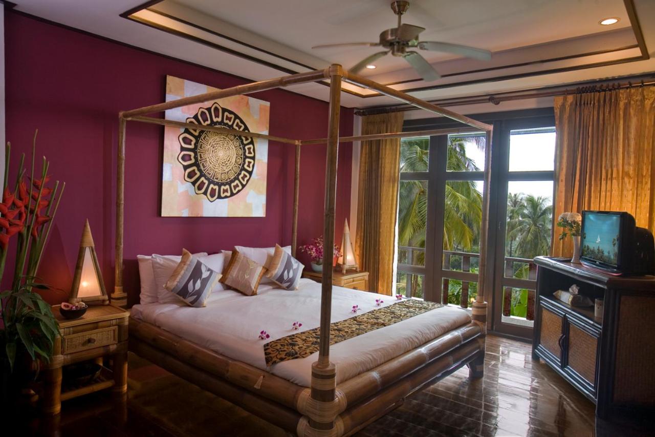 Paradise Island Estate