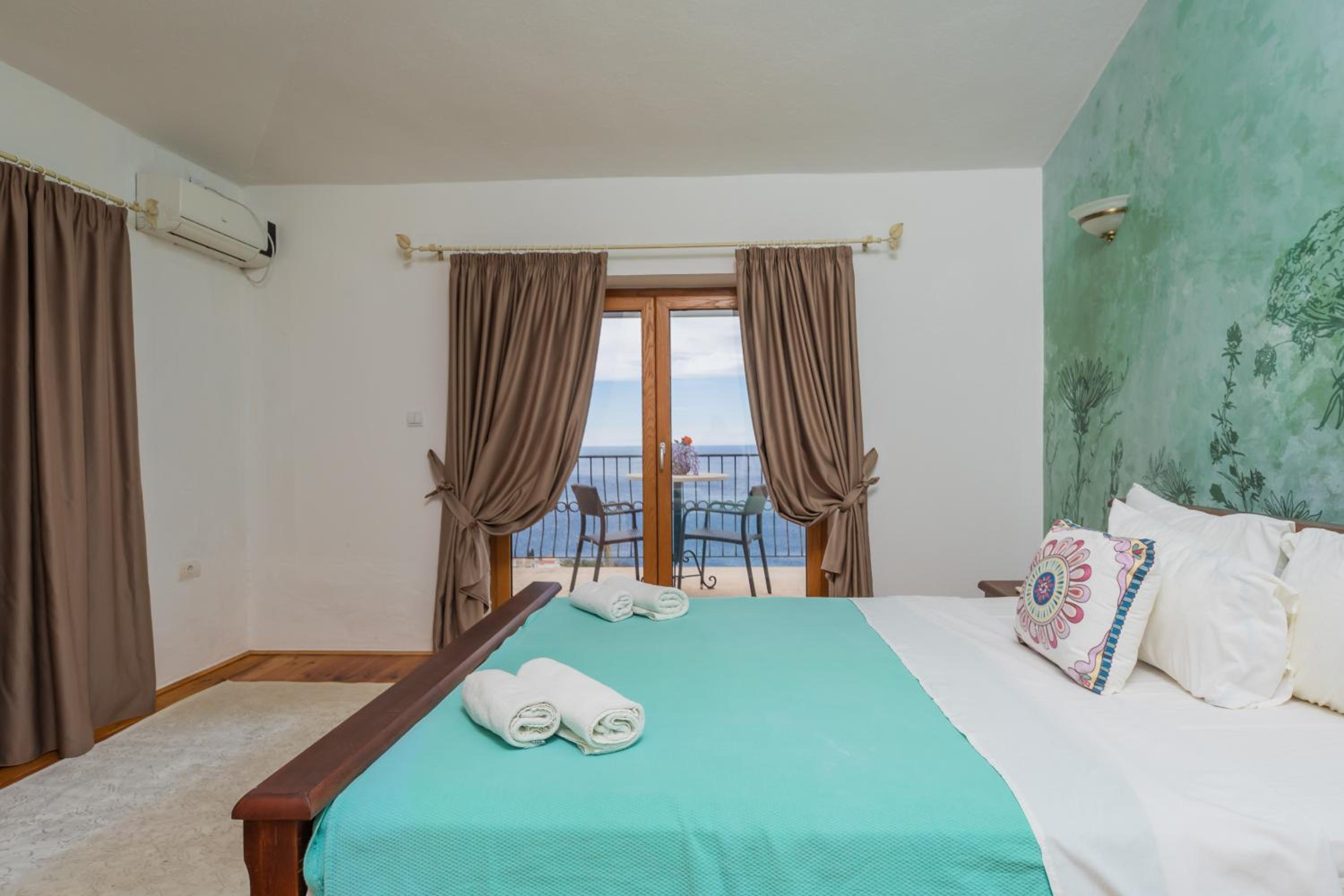Castello deghli Aranci Eco Resort