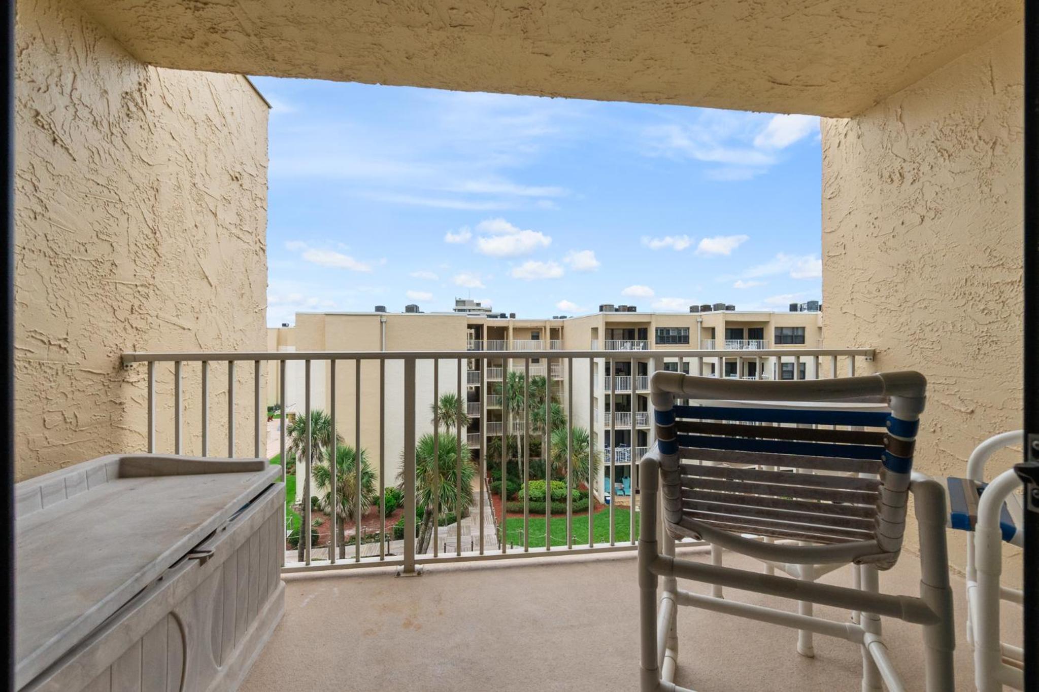 Oceanfront 2BR2BA Condo at Castle Reef, NSB FL