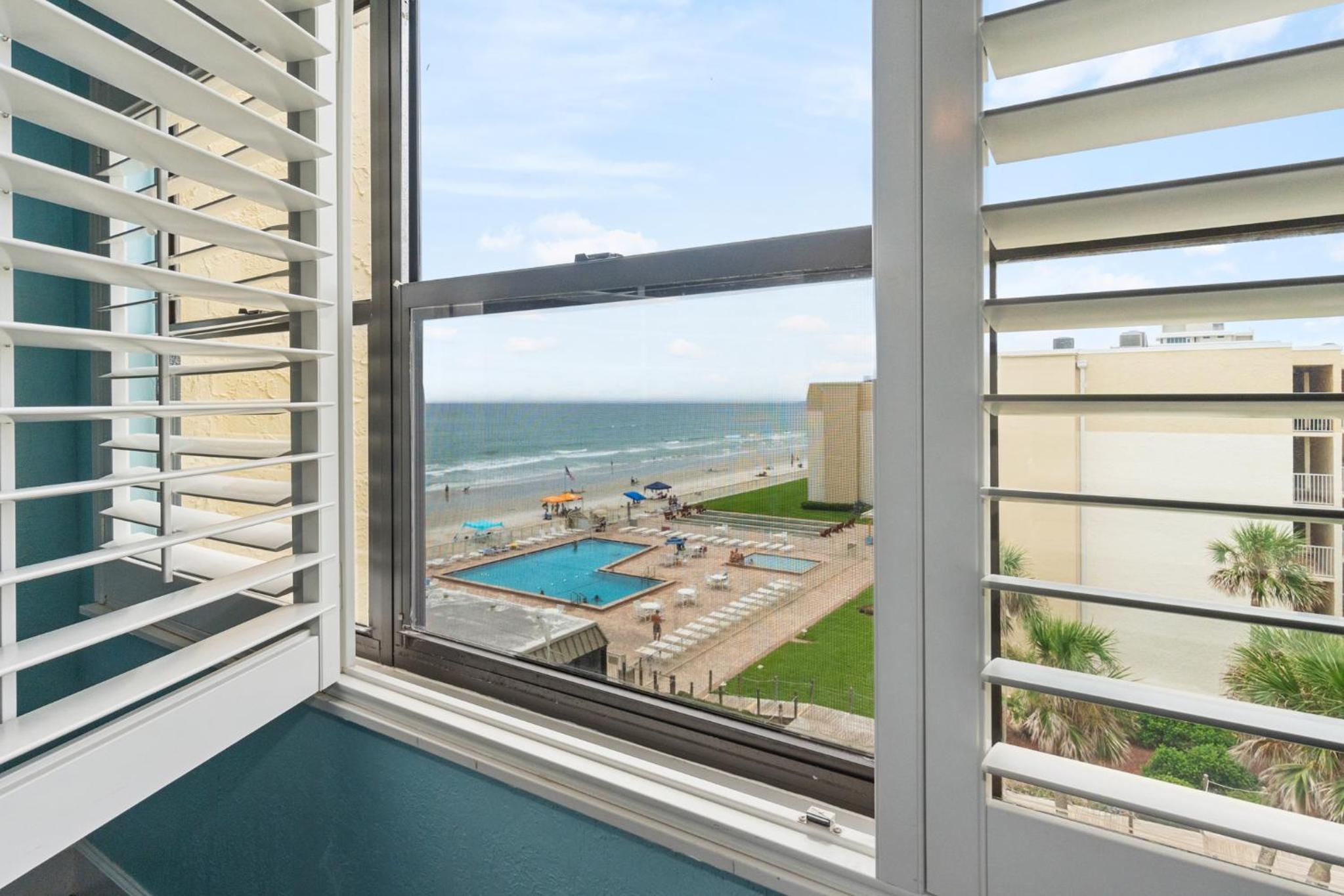 Oceanfront 2BR2BA Condo at Castle Reef, NSB FL