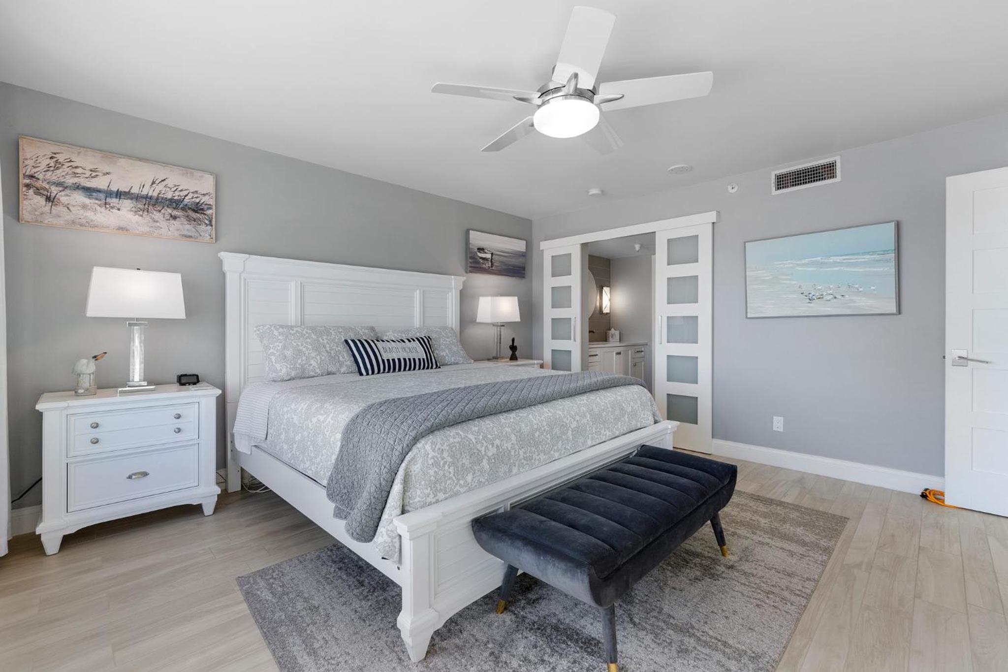 3BR Condo with Direct Beach View & Large Balcony