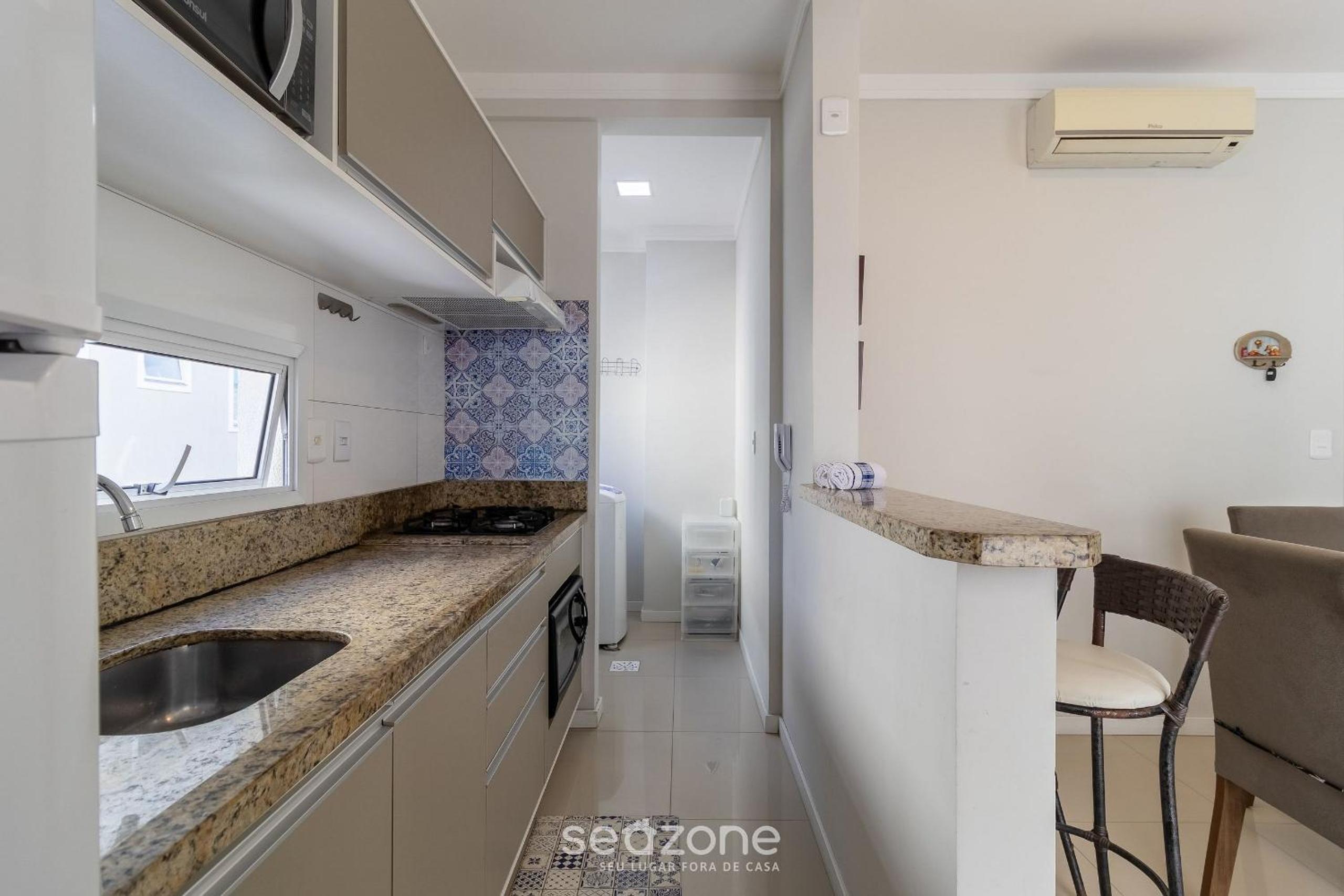 2 bedroooms Apt w/ BBQ 500m from the beach PTS0101