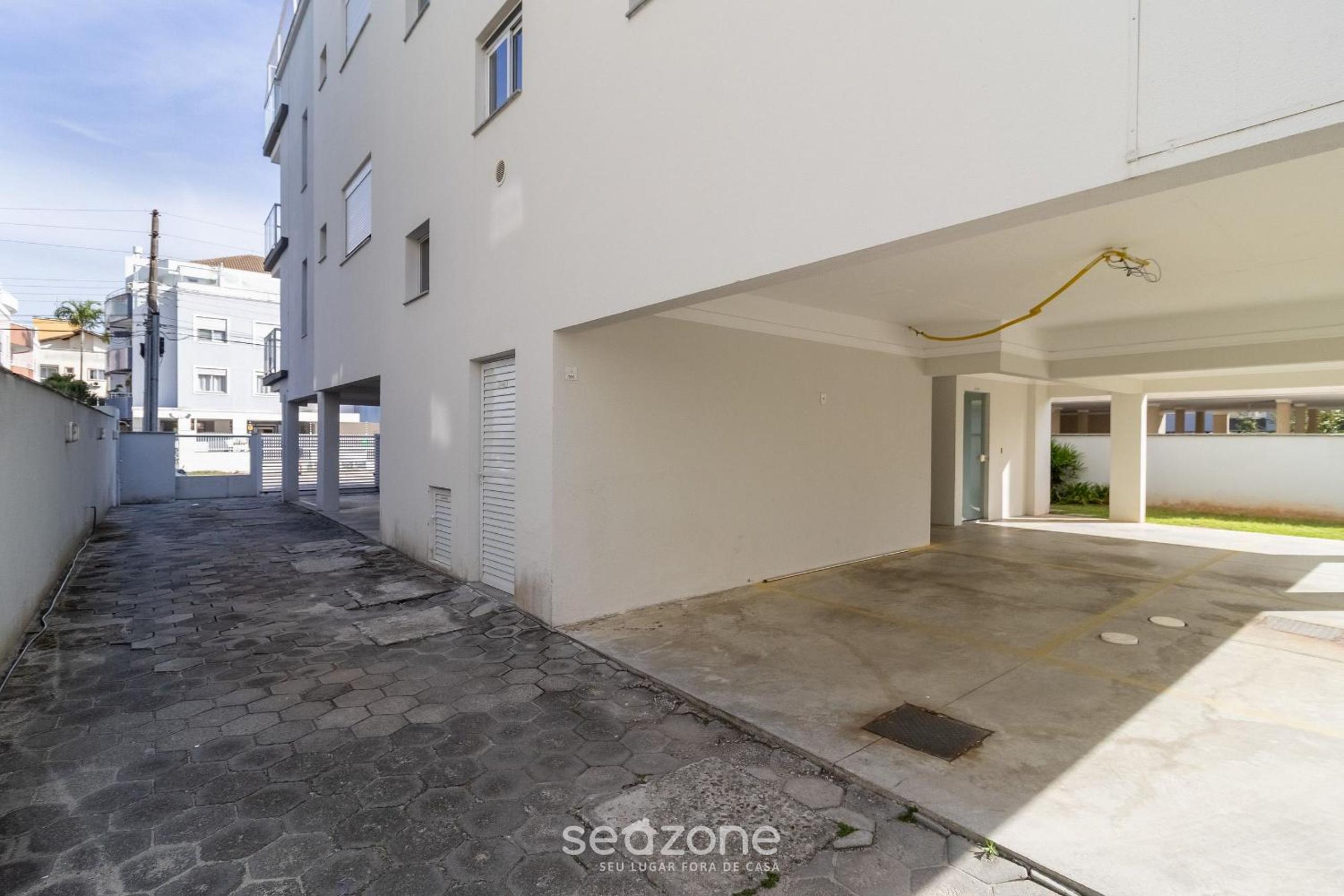 2 bedroooms Apt w/ BBQ 500m from the beach PTS0101