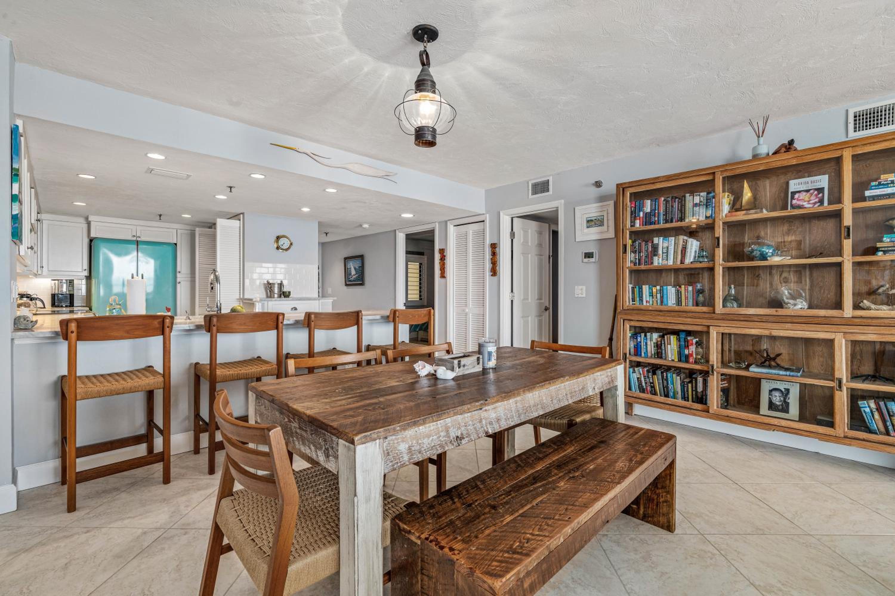 Seaside 2BR Condo in New Smyrna Beach, balcony