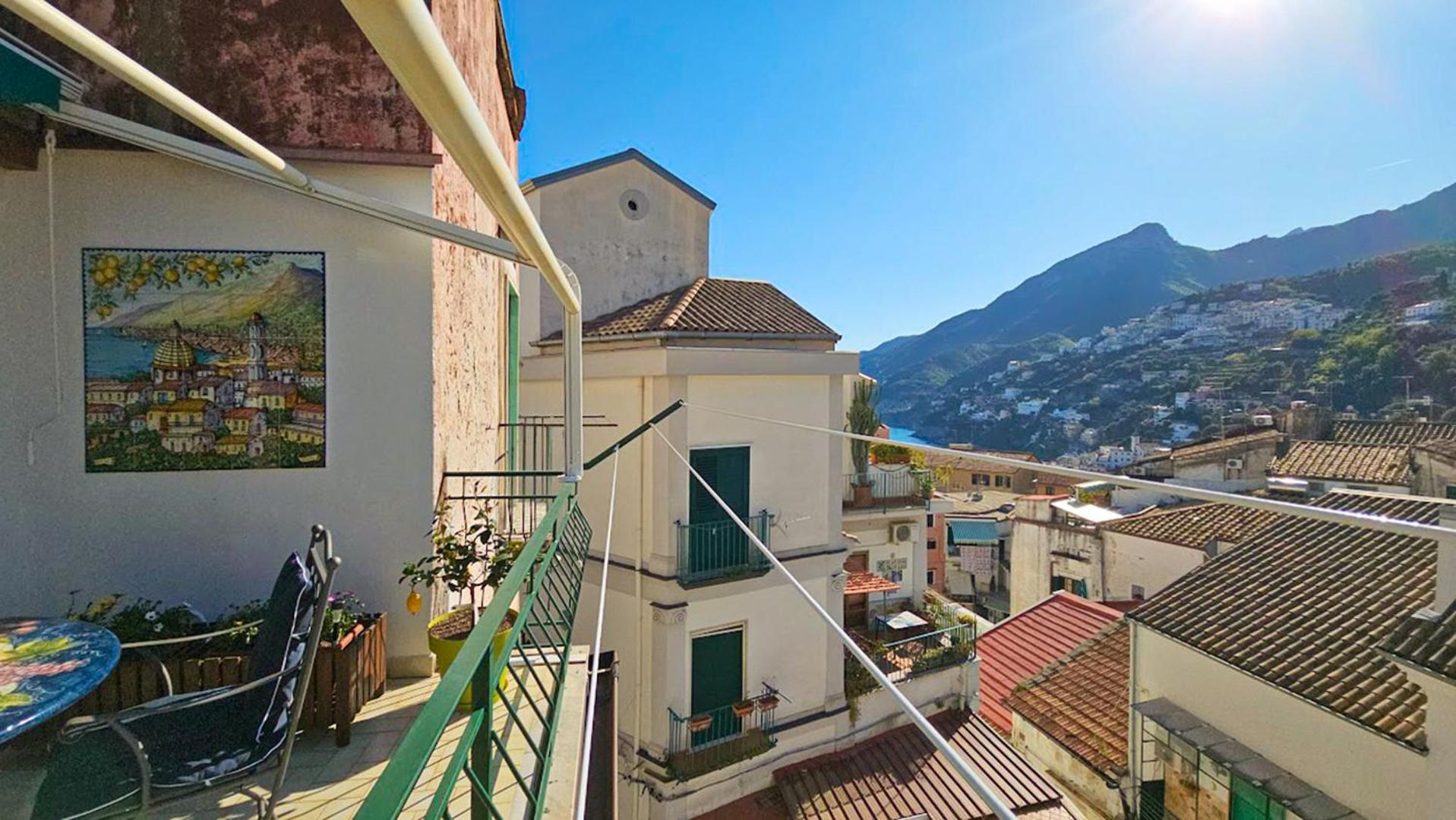 Casa Serì wifi terrace with view, historic center