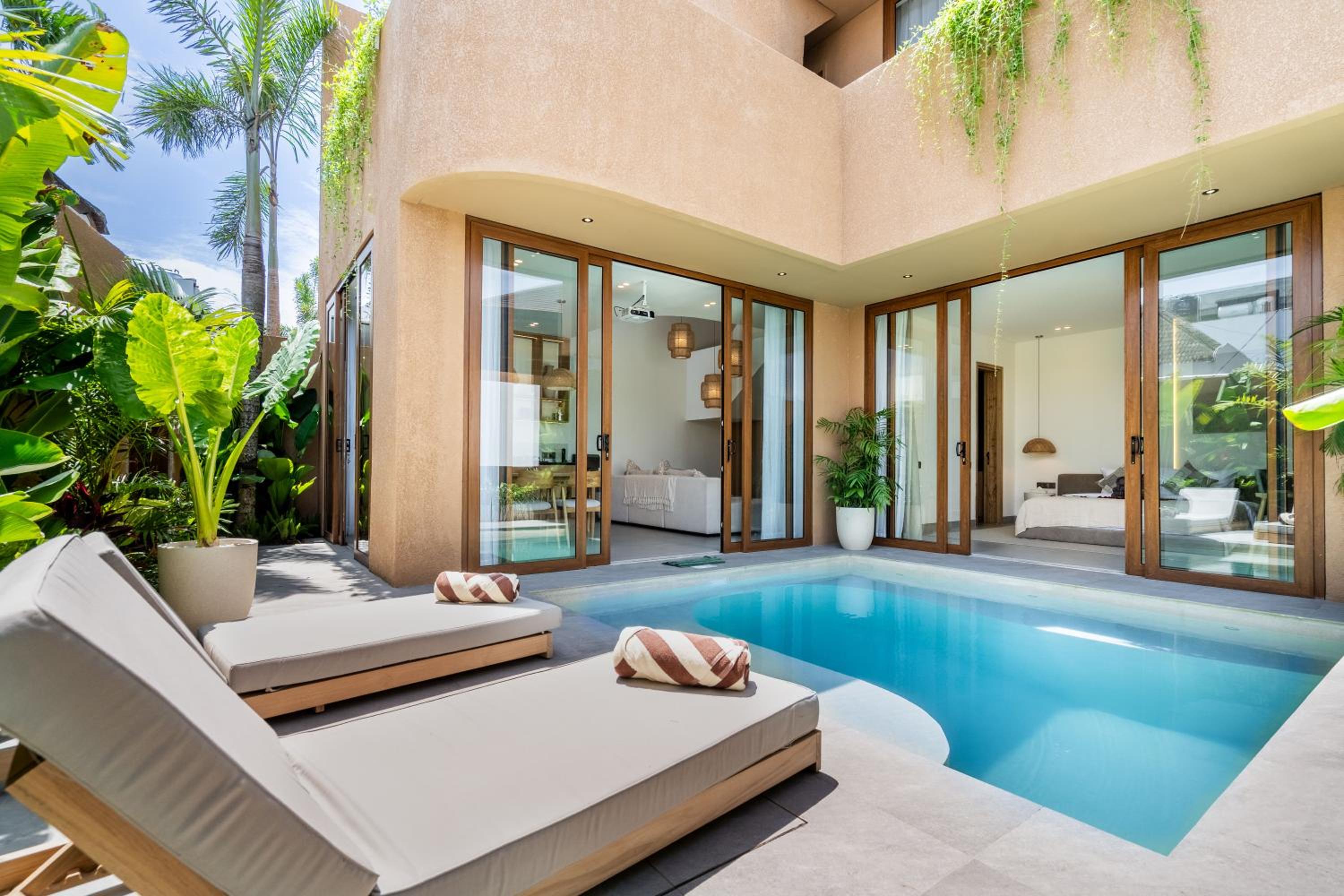 Casa de Stella - New 2BR Luxury retreat Canggu