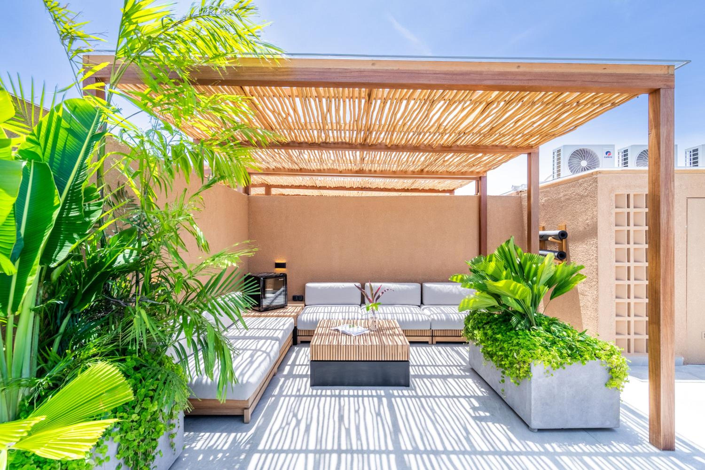 Casa de Stella - New 2BR Luxury retreat Canggu