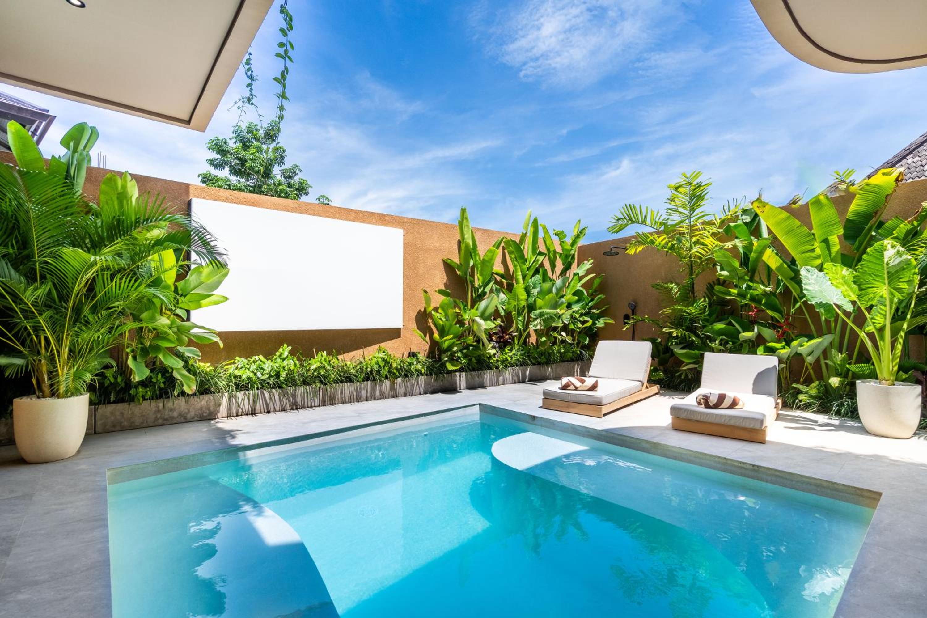 Casa de Stella - New 2BR Luxury retreat Canggu
