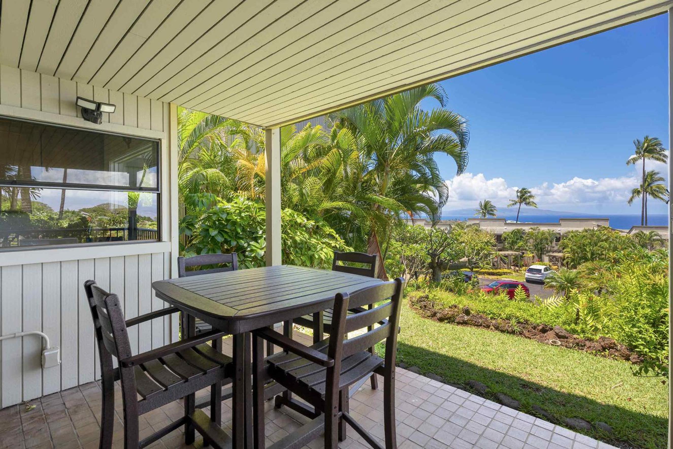 Wailea Ekolu 403, Prime Location, Stunning Ocean Views, Spacious Lanai, Split AC