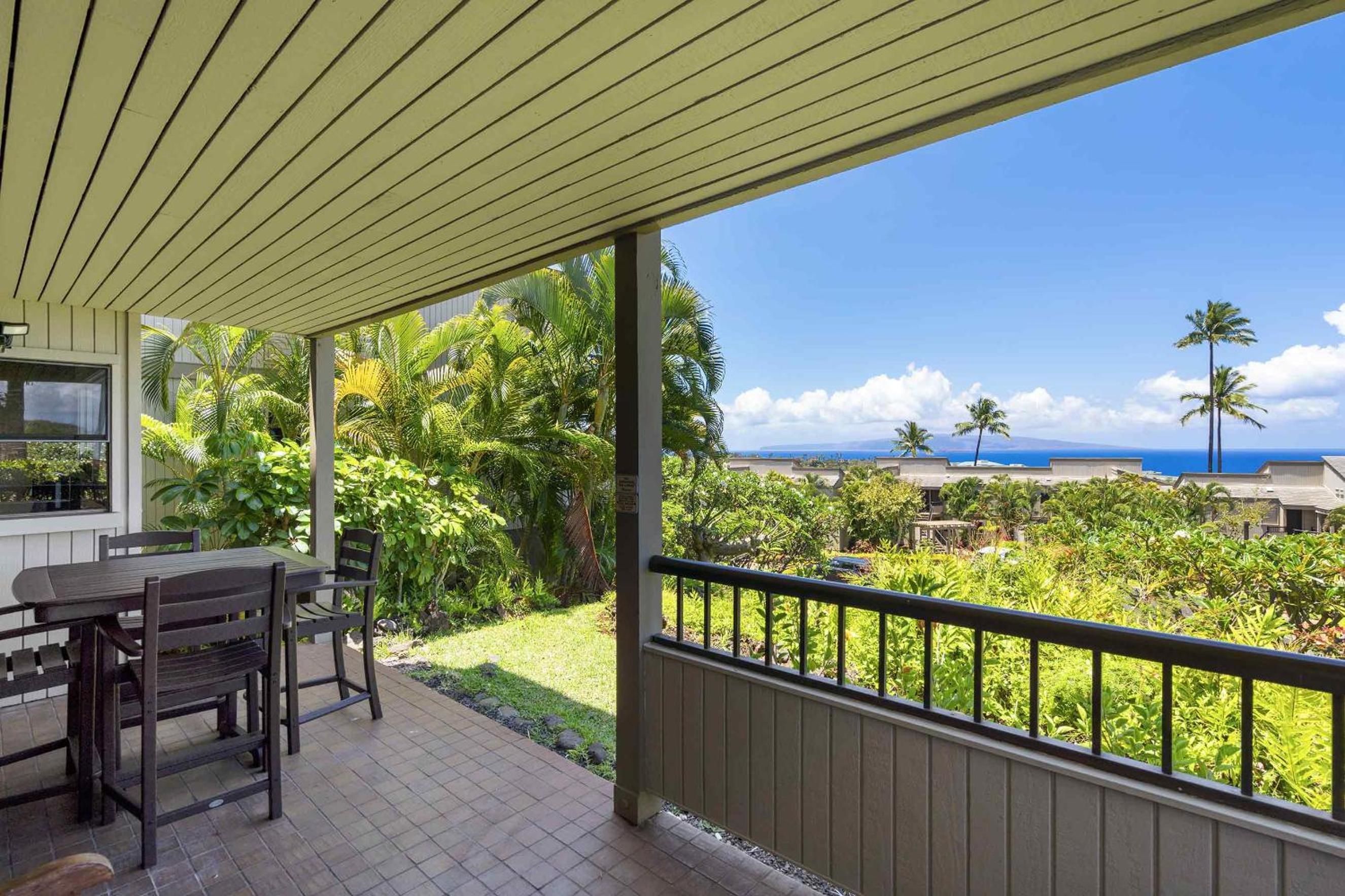 Wailea Ekolu 403, Prime Location, Stunning Ocean Views, Spacious Lanai, Split AC