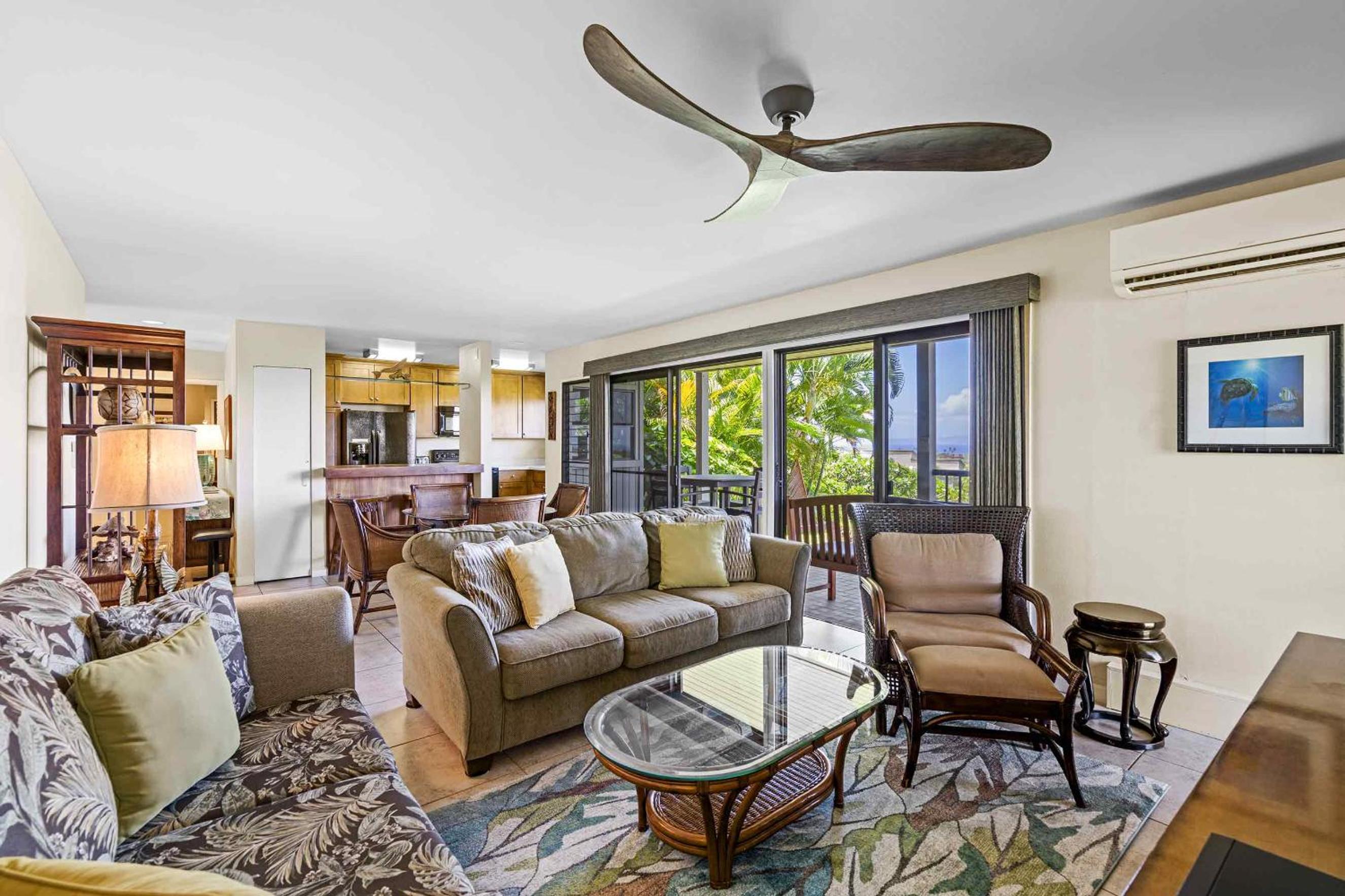Wailea Ekolu 403, Prime Location, Stunning Ocean Views, Spacious Lanai, Split AC