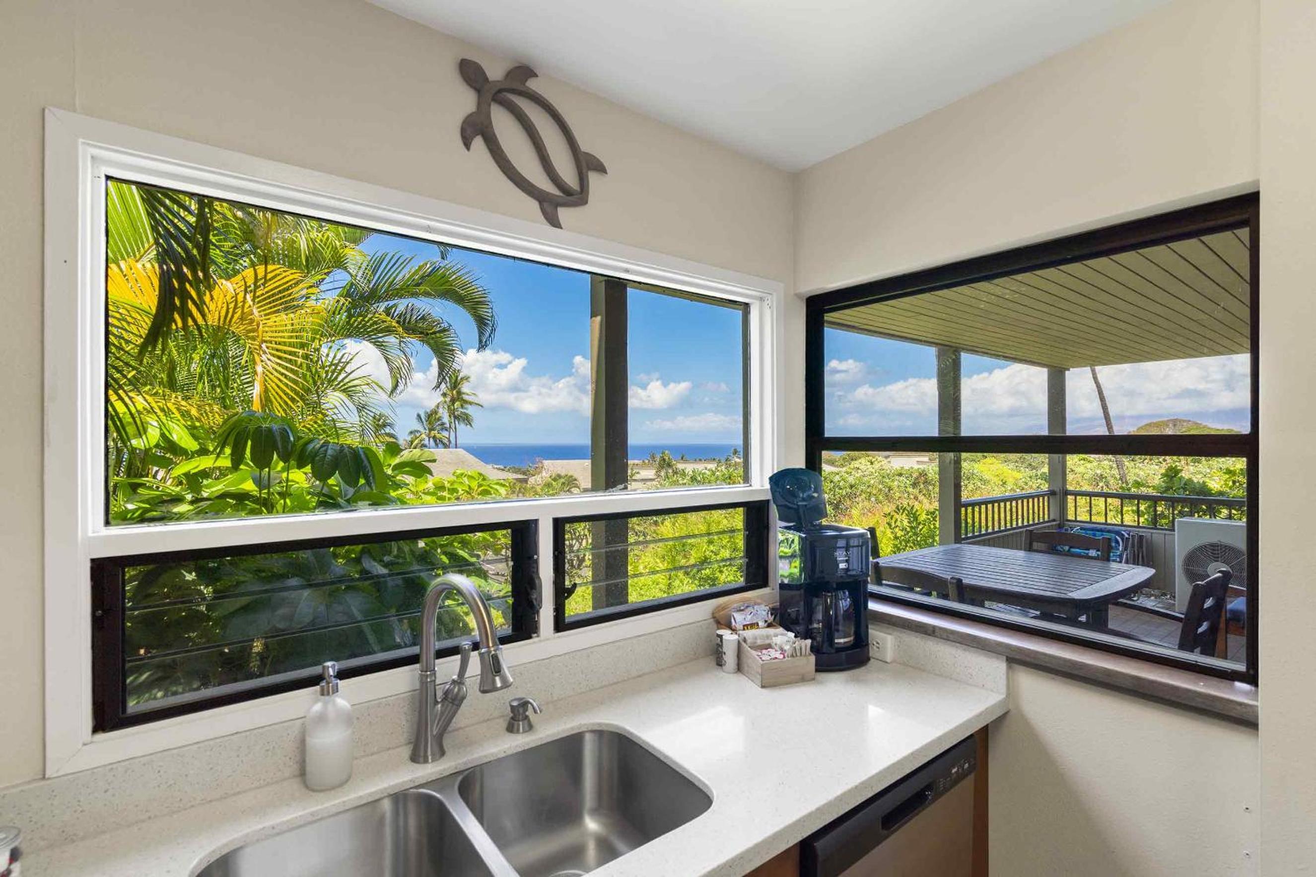 Wailea Ekolu 403, Prime Location, Stunning Ocean Views, Spacious Lanai, Split AC