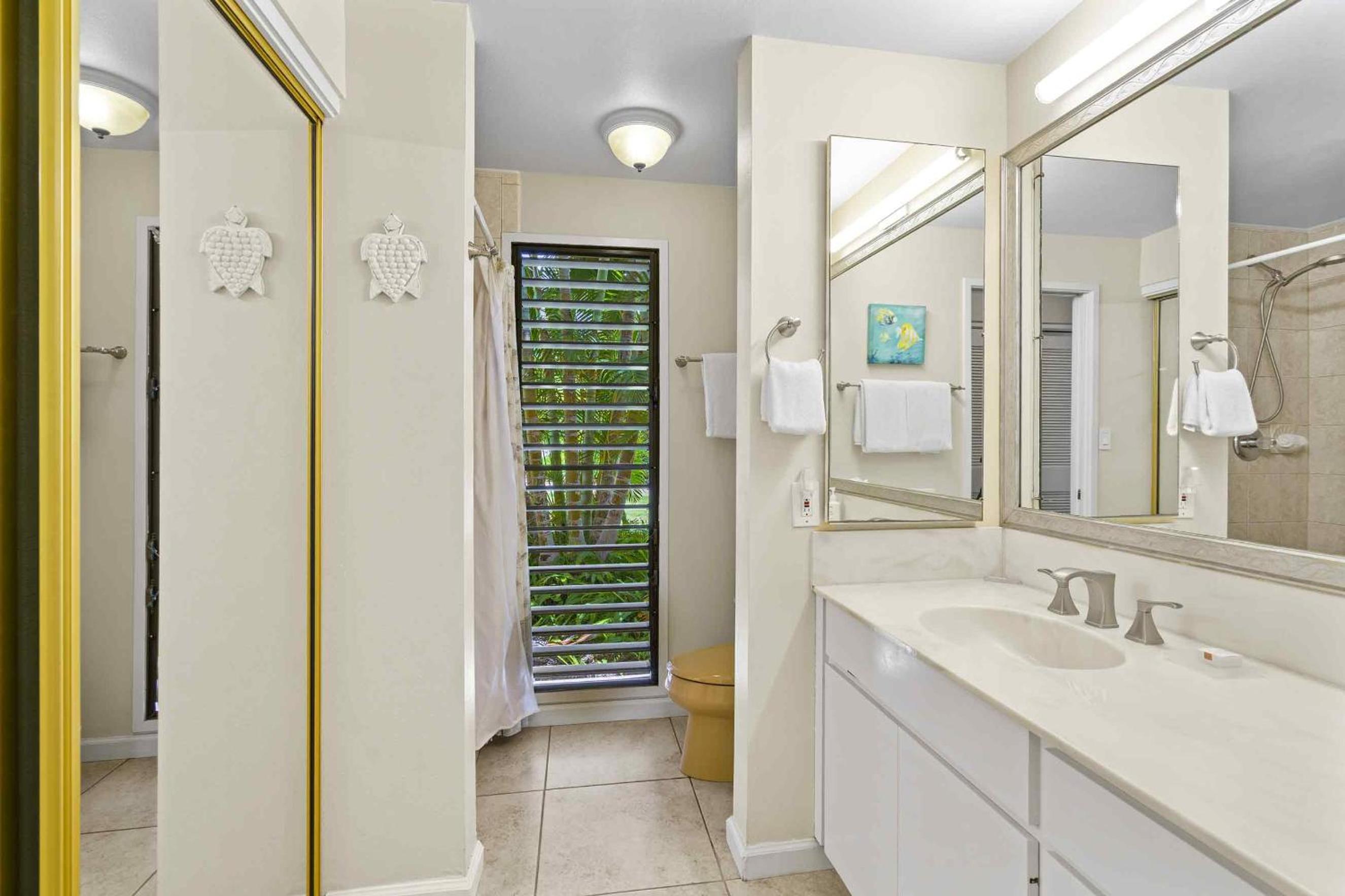 Wailea Ekolu 403, Prime Location, Stunning Ocean Views, Spacious Lanai, Split AC