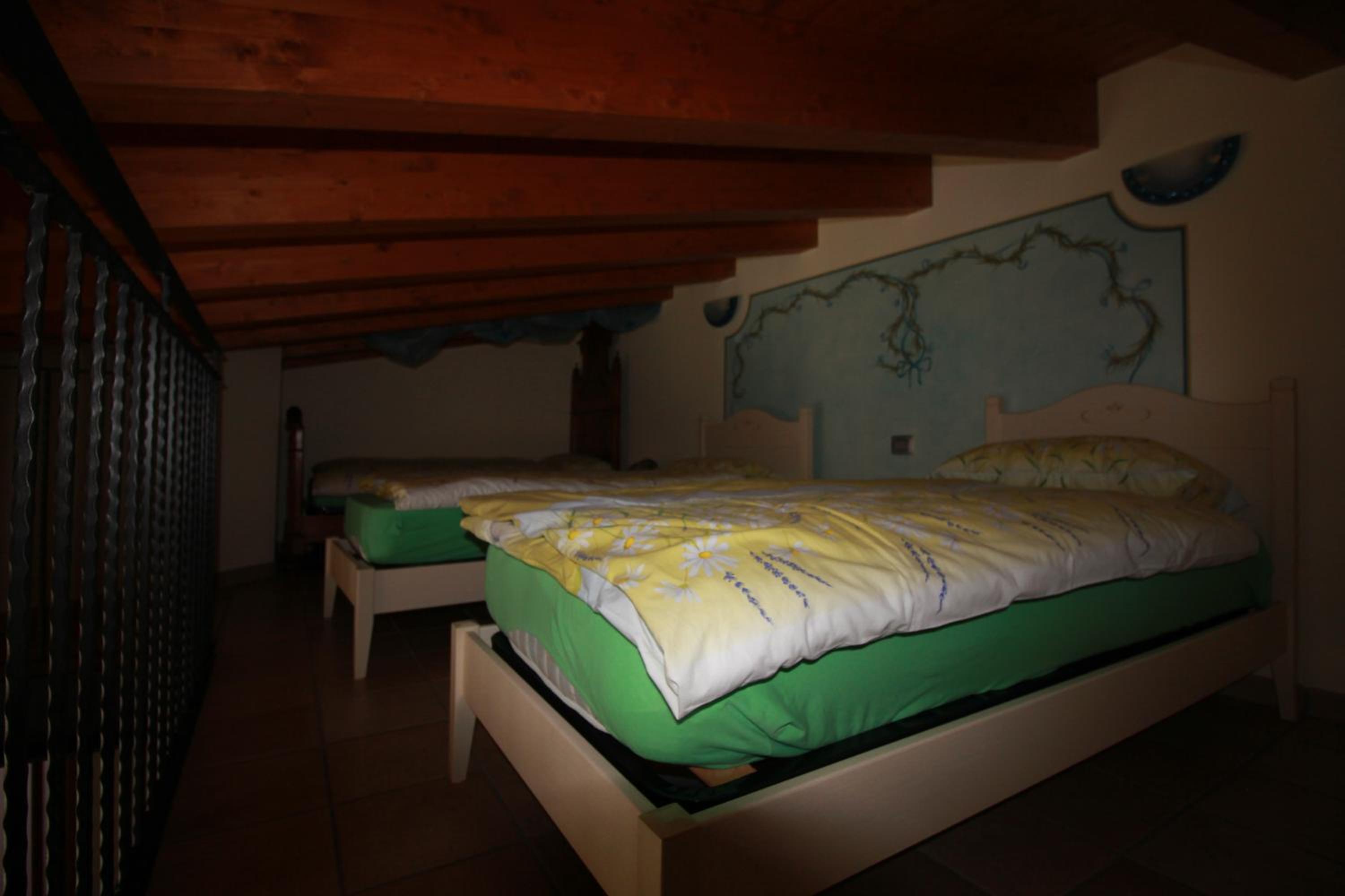 Photo 48