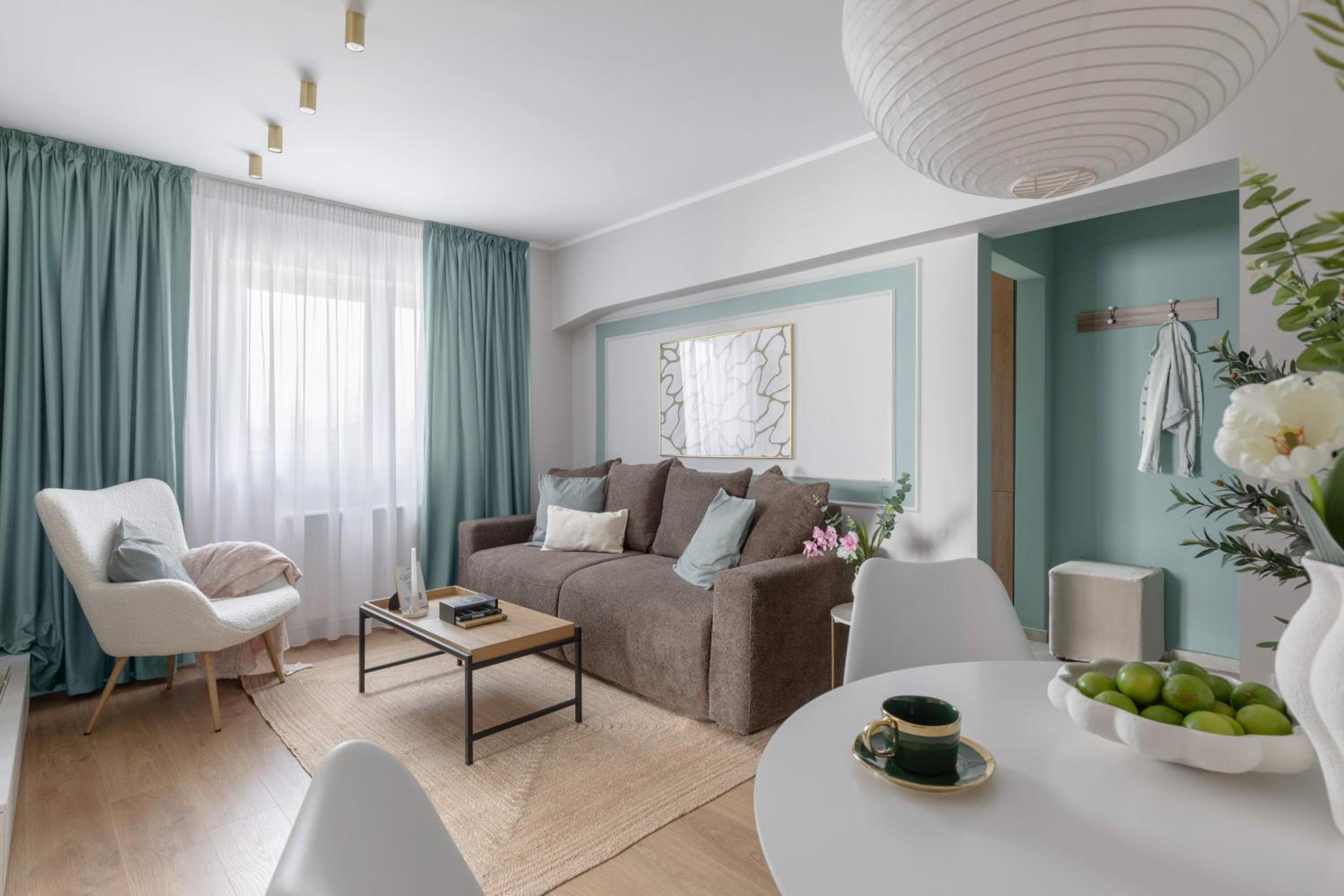 Sublime 1BR on the Park